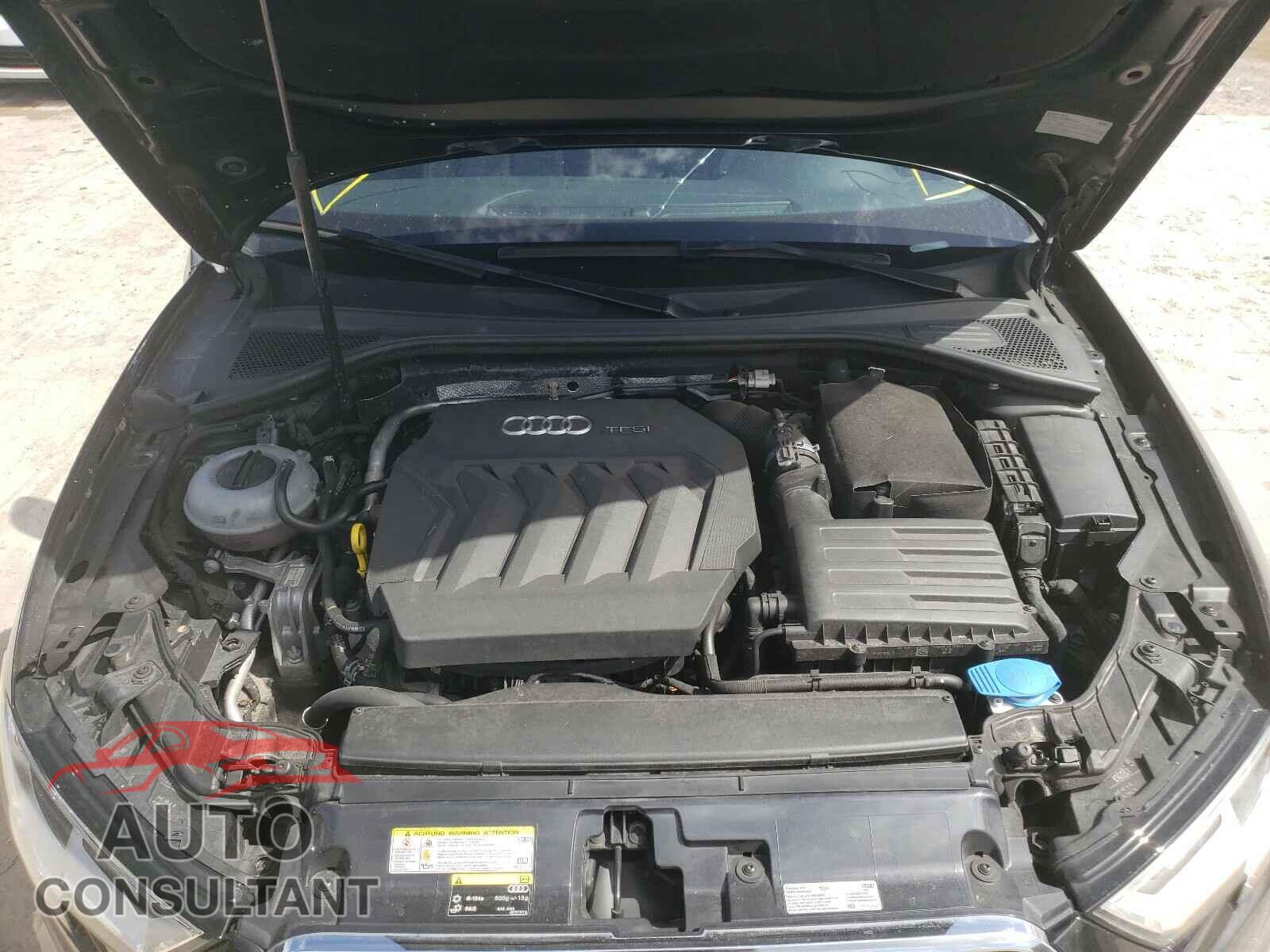 AUDI A3 2017 - WAUAUGFF6H1041944