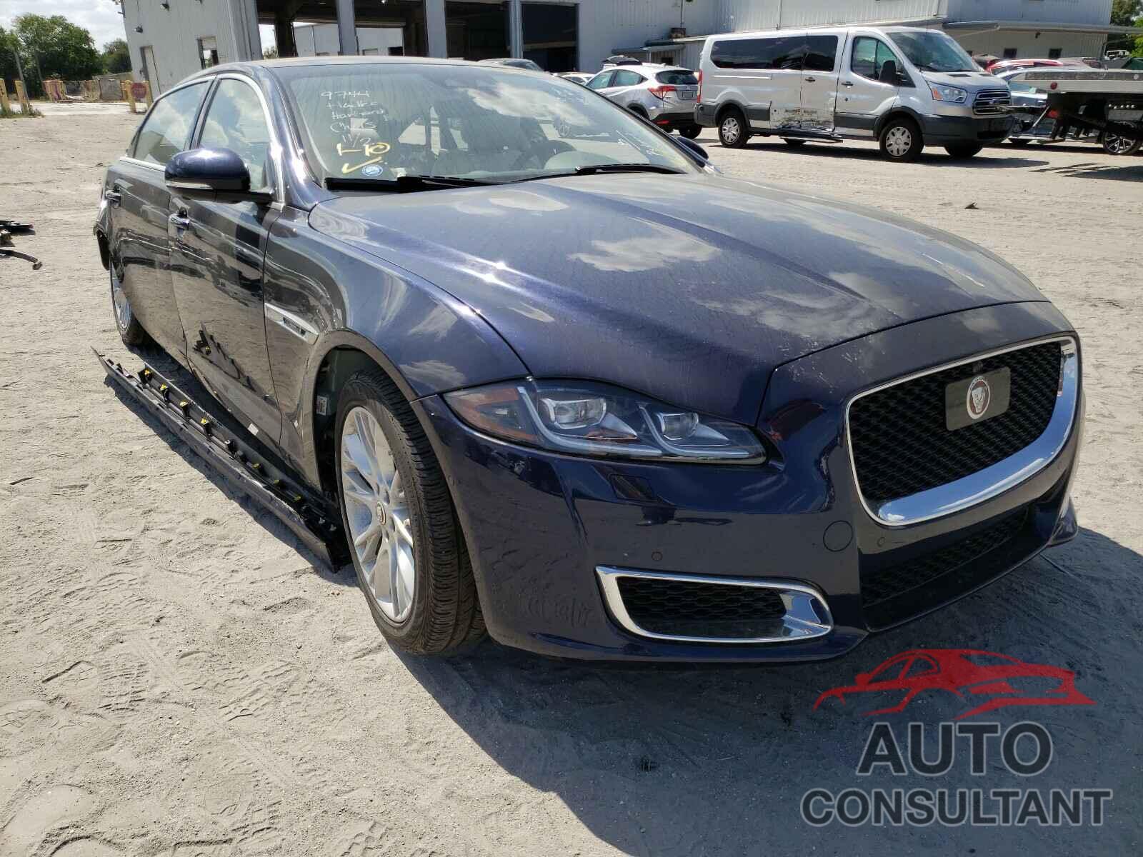 JAGUAR XJ 2019 - SAJWA2G77K8W19562