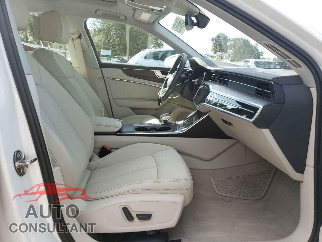AUDI A6 2019 - WAUD8AF27KN131793