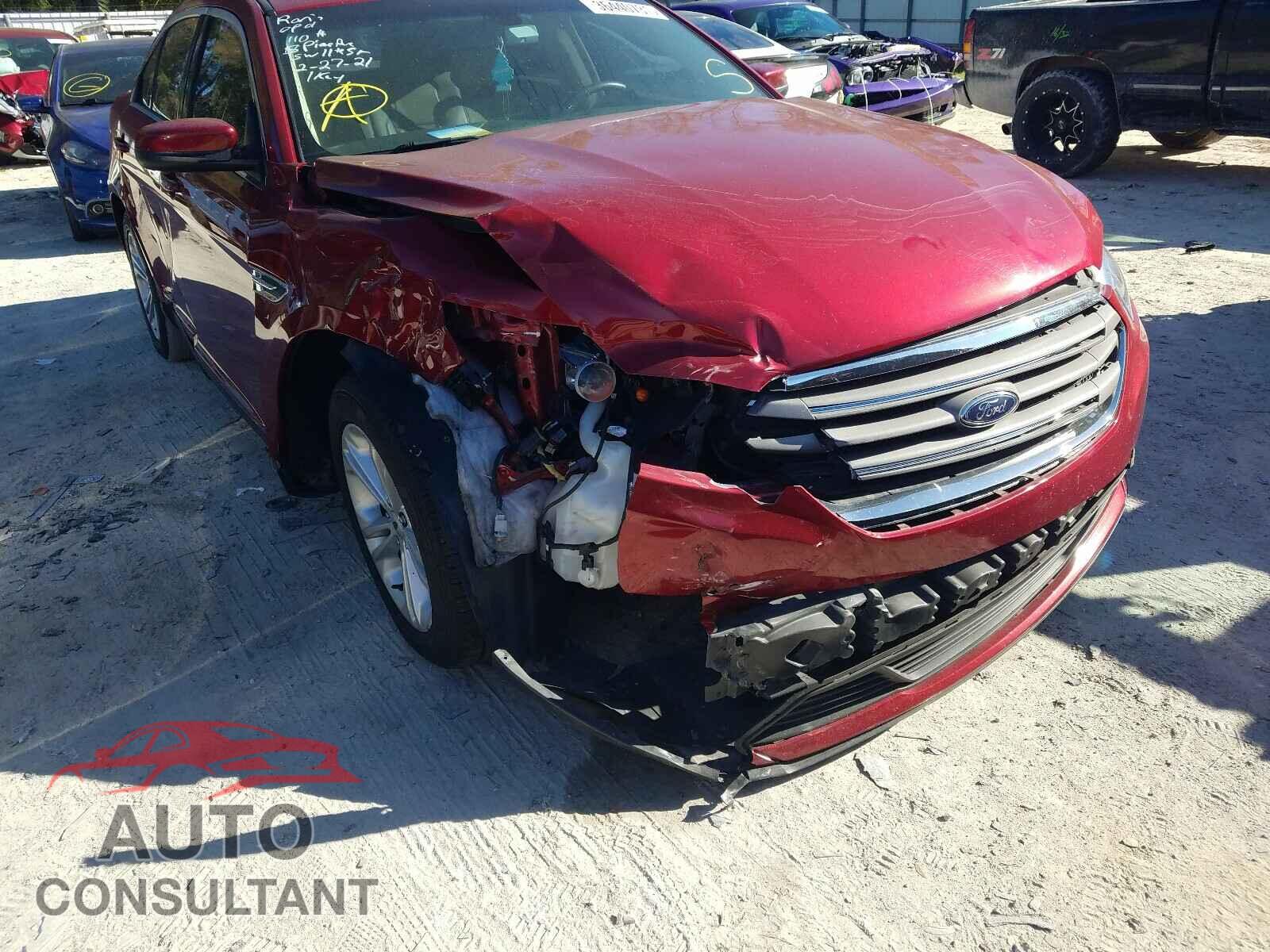 FORD TAURUS 2018 - 1FAHP2E85JG100862