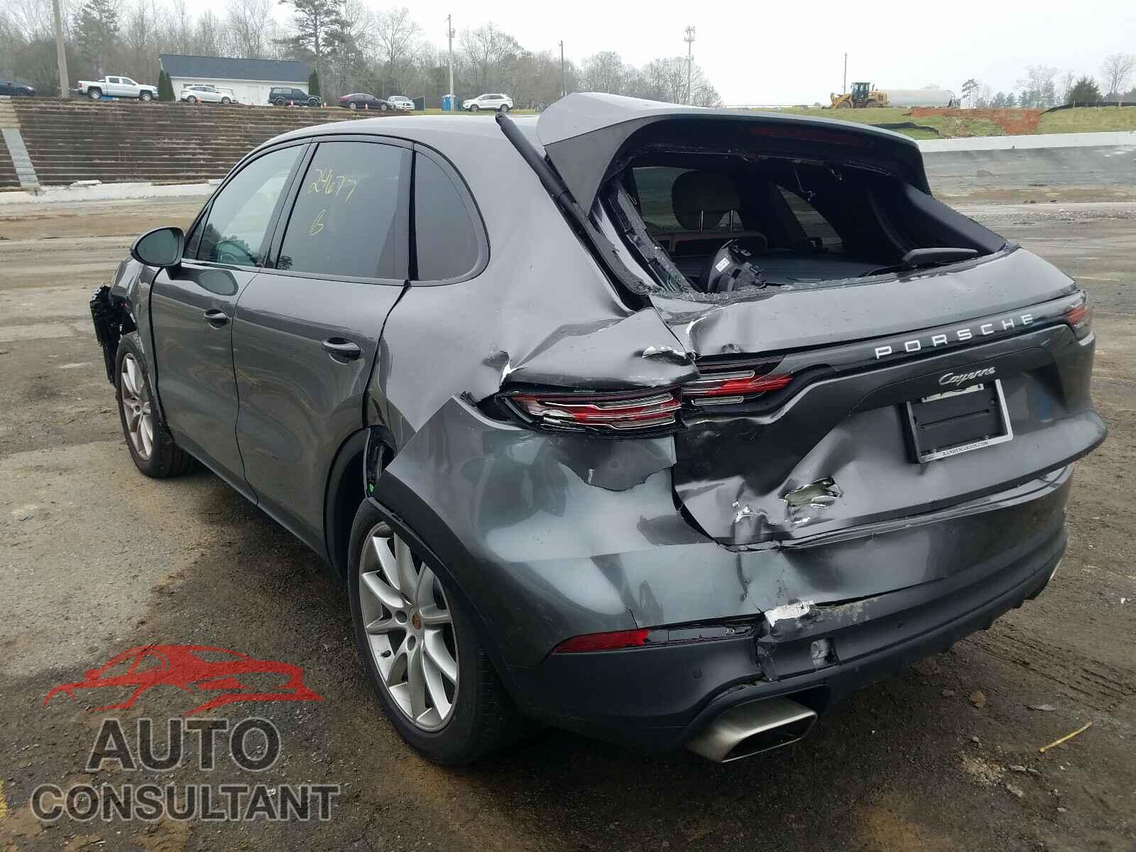 PORSCHE CAYENNE 2019 - WP1AA2AY1KDA06496