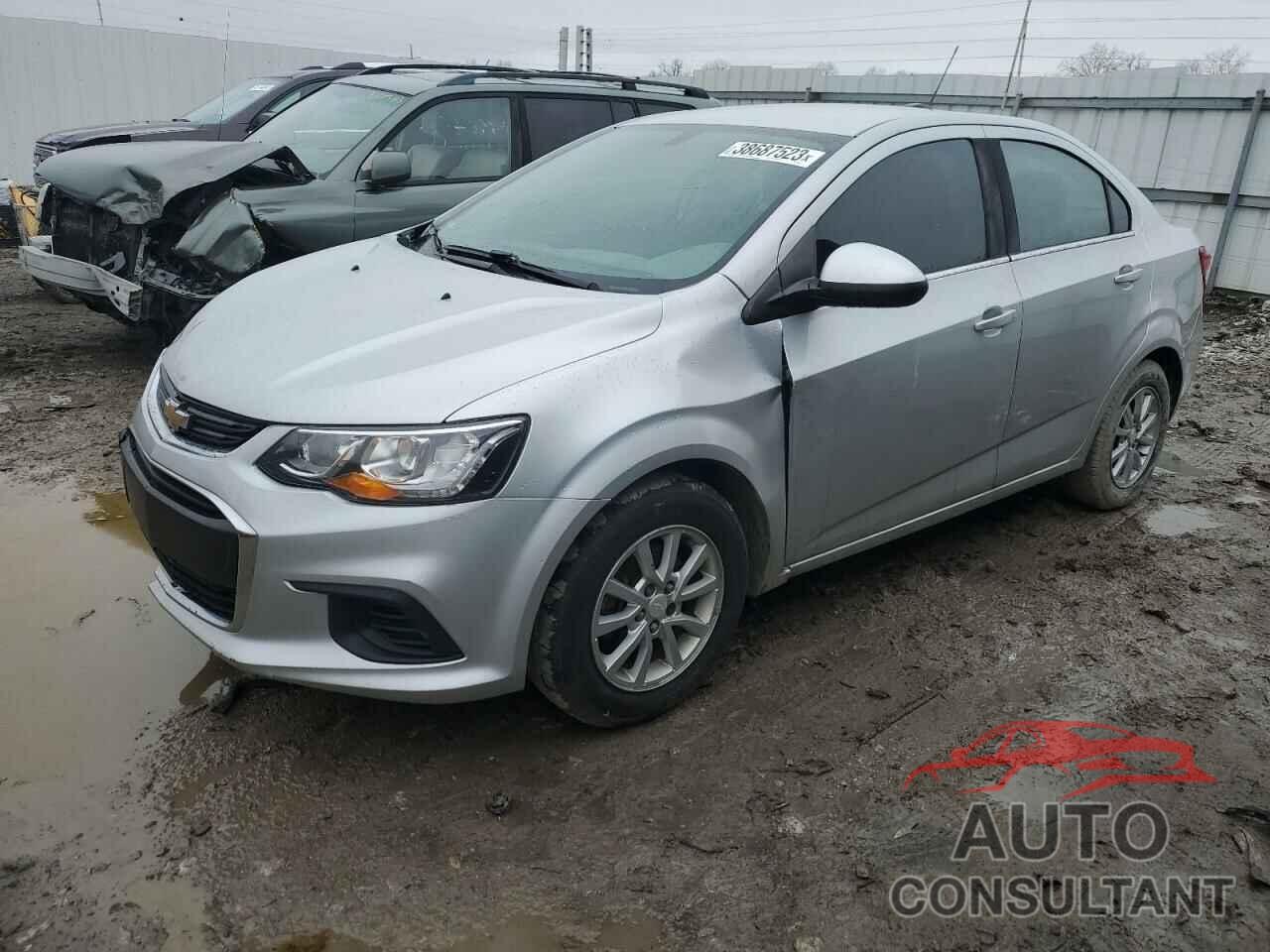 CHEVROLET SONIC 2017 - 1G1JD5SH1H4104289