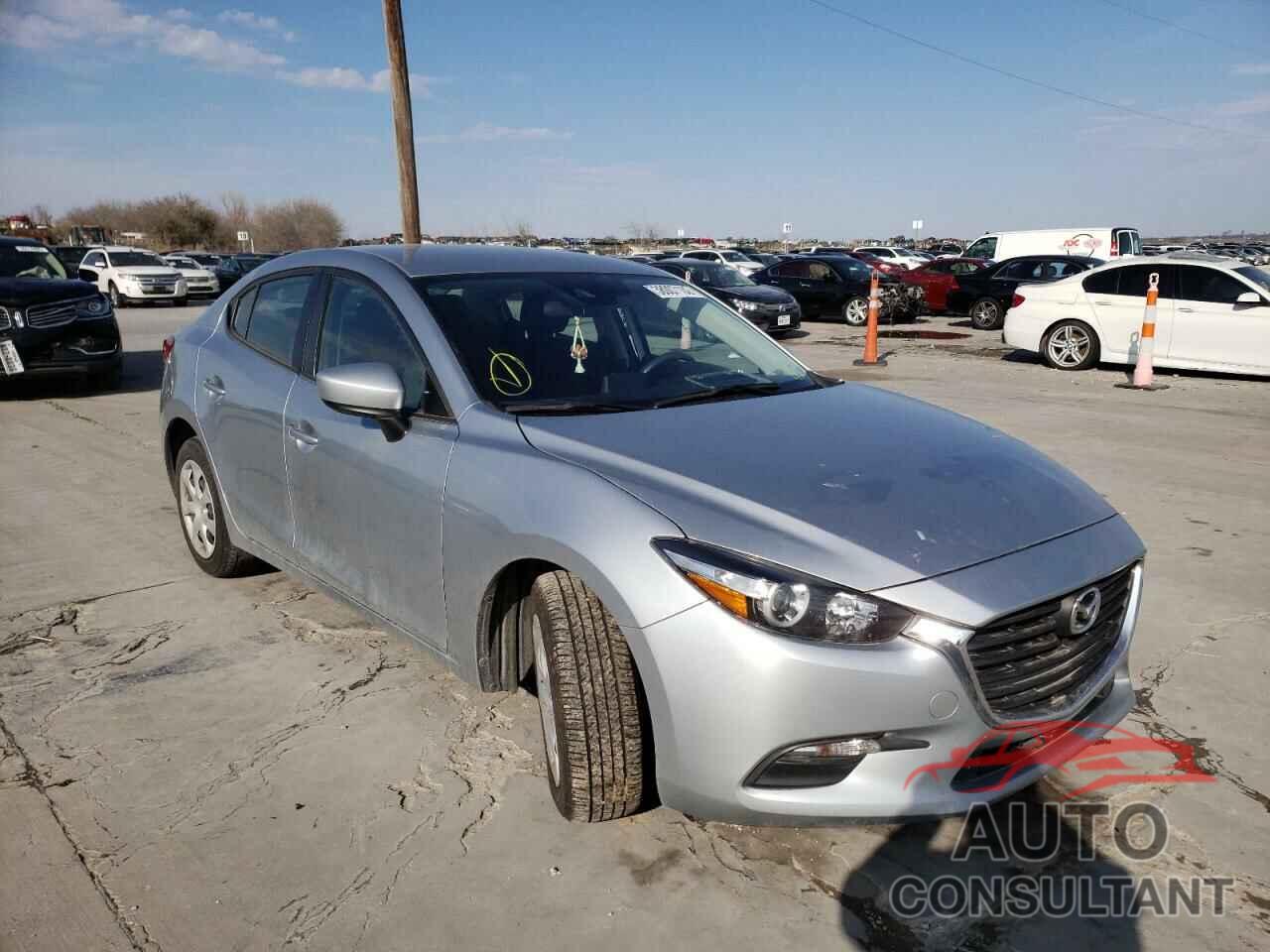 MAZDA 3 2018 - 3MZBN1U75JM264799