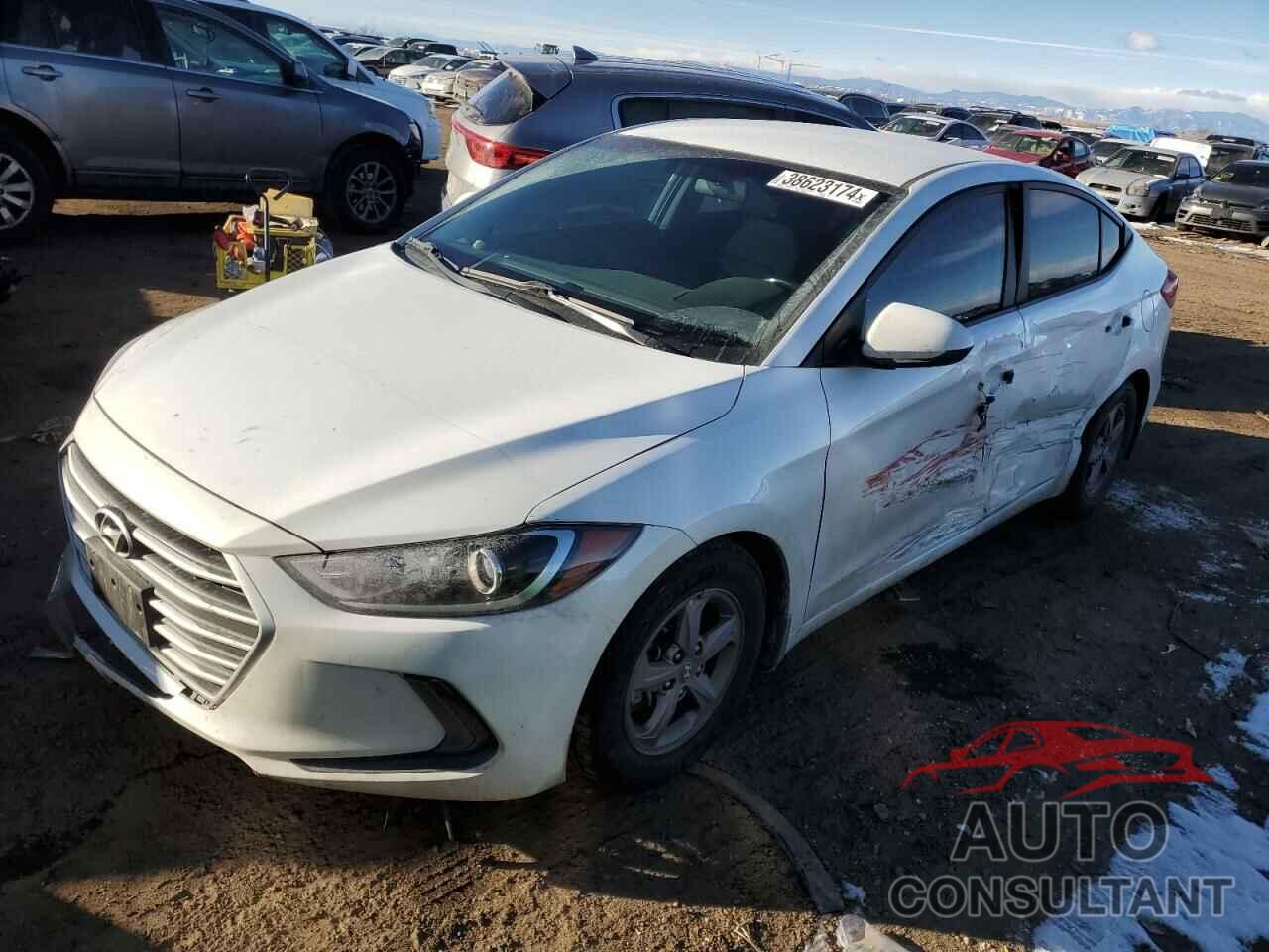 HYUNDAI ELANTRA 2018 - 5NPD94LA5JH386468