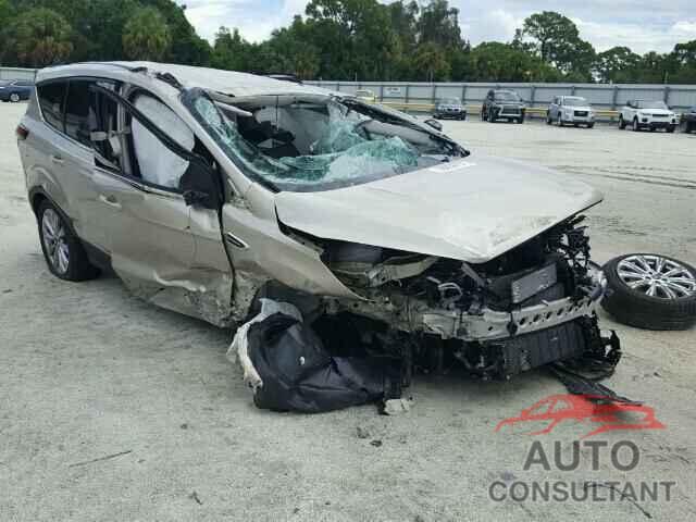 FORD ESCAPE 2017 - 1FMCU0JD9HUC93108