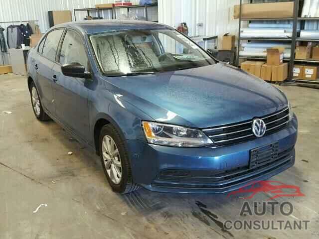 VOLKSWAGEN JETTA 2015 - 3VWD17AJ4FM210442