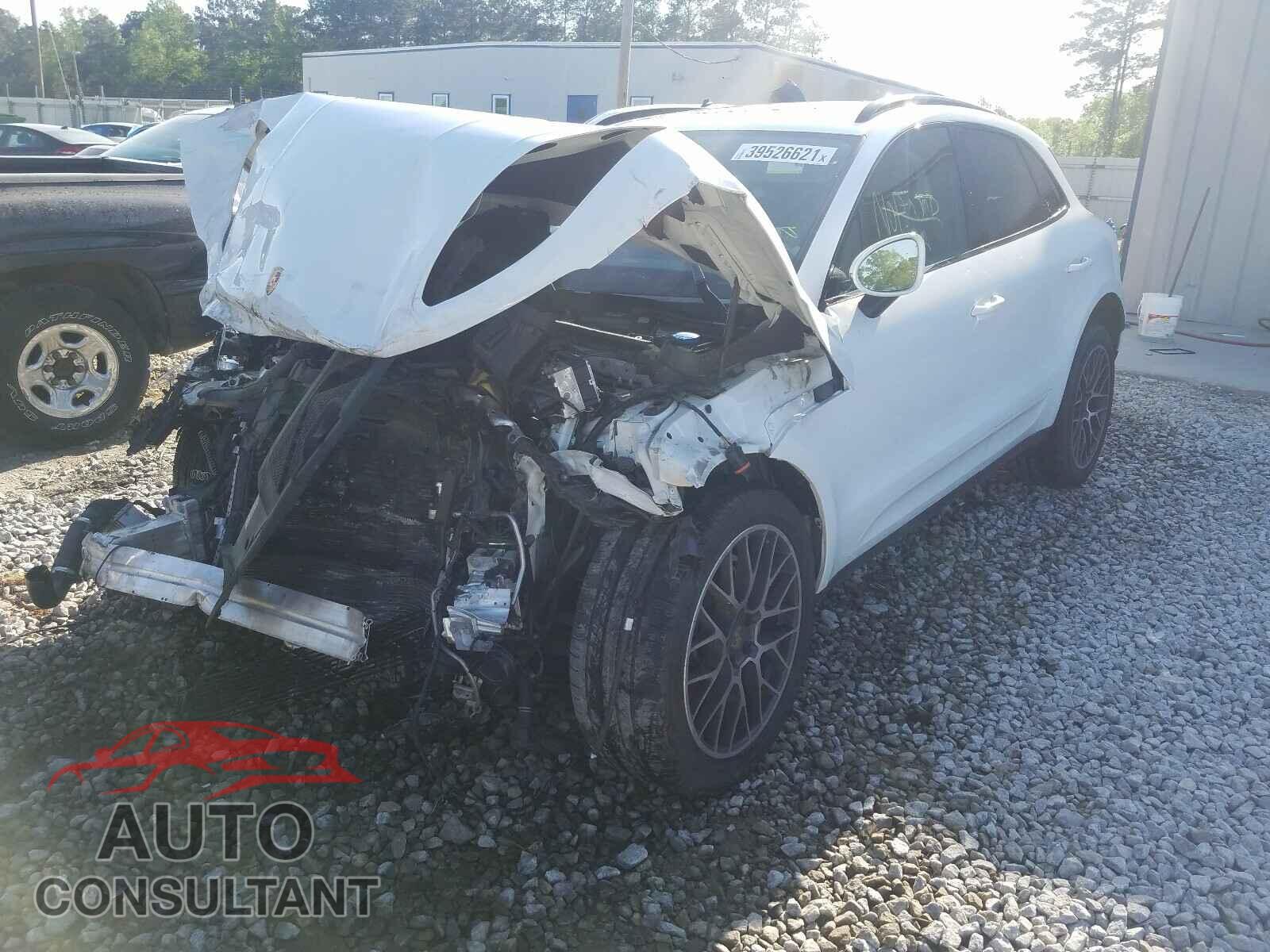 PORSCHE MACAN 2017 - WP1AB2A56HLB20009