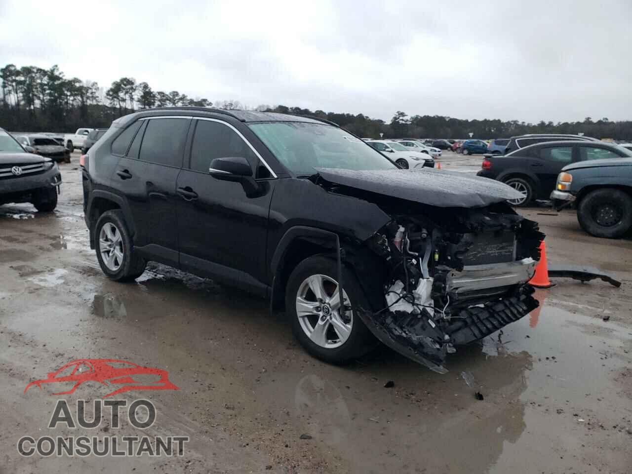 TOYOTA RAV4 2021 - 2T3W1RFV0MC093054