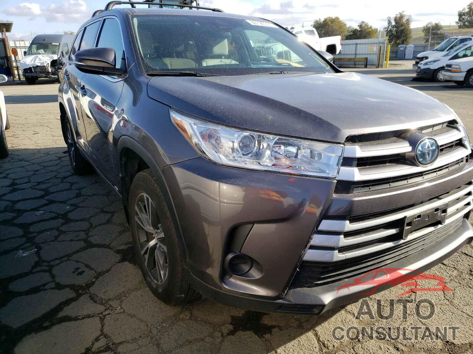 TOYOTA HIGHLANDER 2017 - 5TDBGRFH9HS035604
