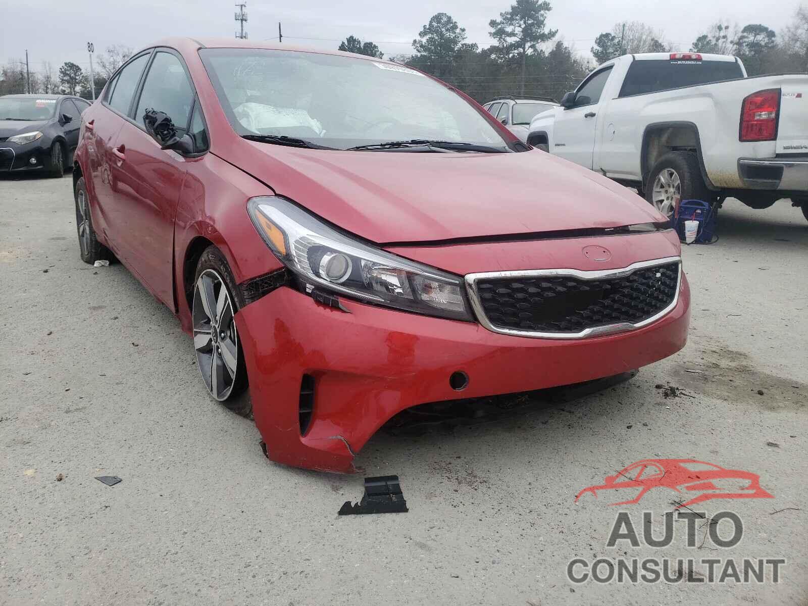 KIA FORTE 2018 - 3KPFL4A77JE240367
