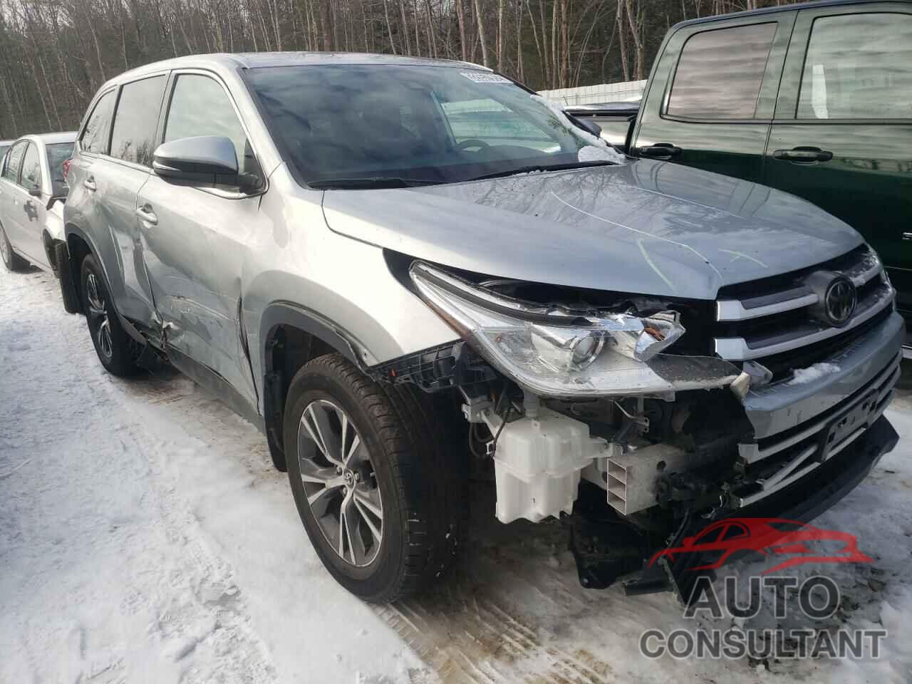 TOYOTA HIGHLANDER 2019 - 5TDBZRFH0KS964081