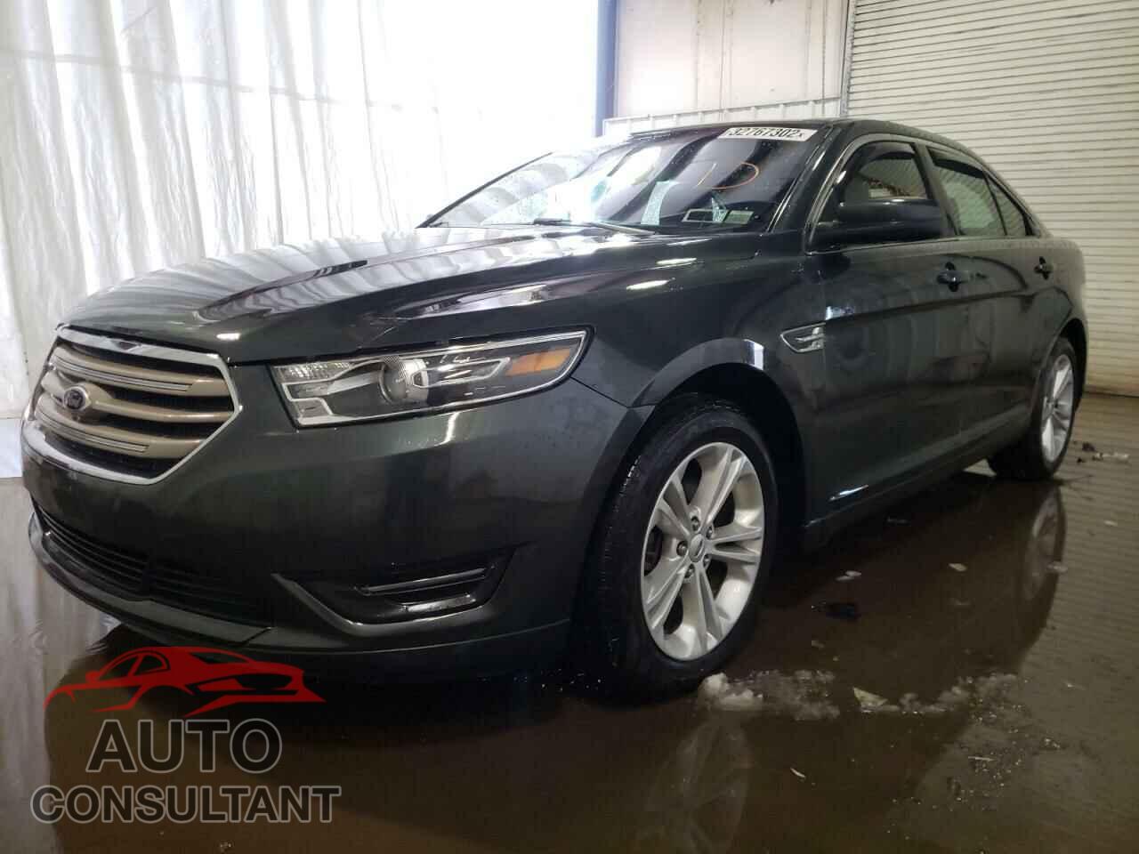 FORD TAURUS 2016 - 1FAHP2E83GG110606