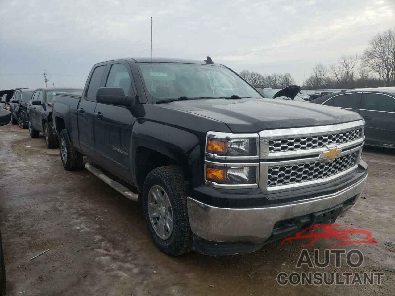 CHEVROLET SILVERADO 2015 - 5FNRL6H97KB100346