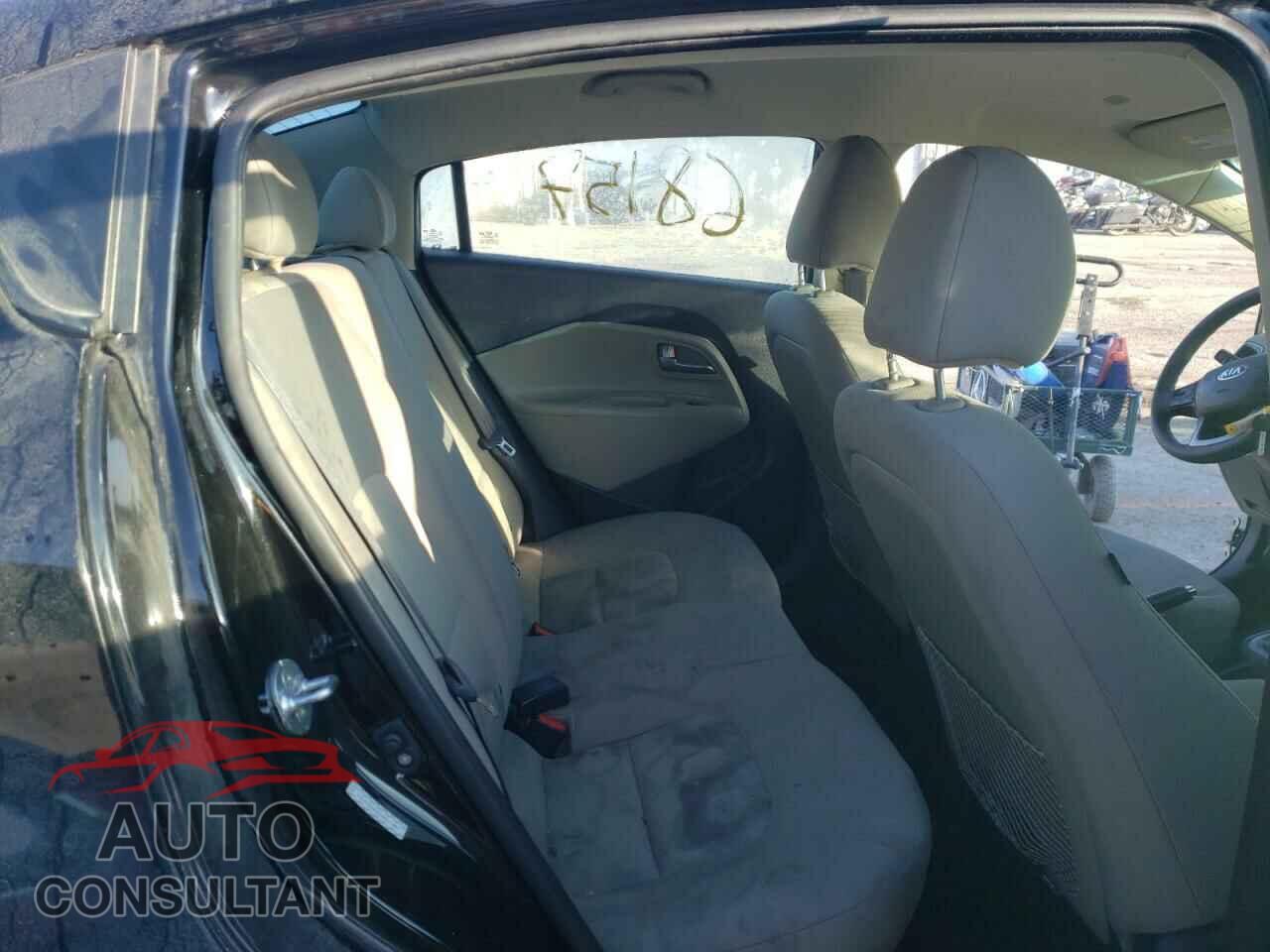 KIA RIO 2017 - KNADM4A35H6071657