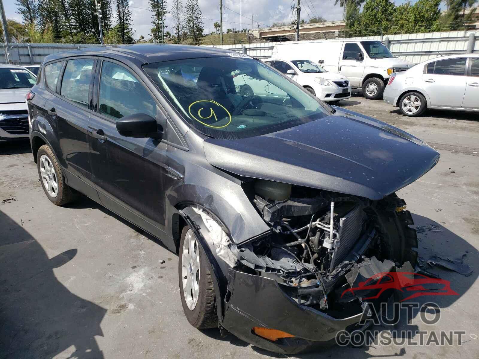 FORD ESCAPE 2018 - 1FMCU0F74JUC84955