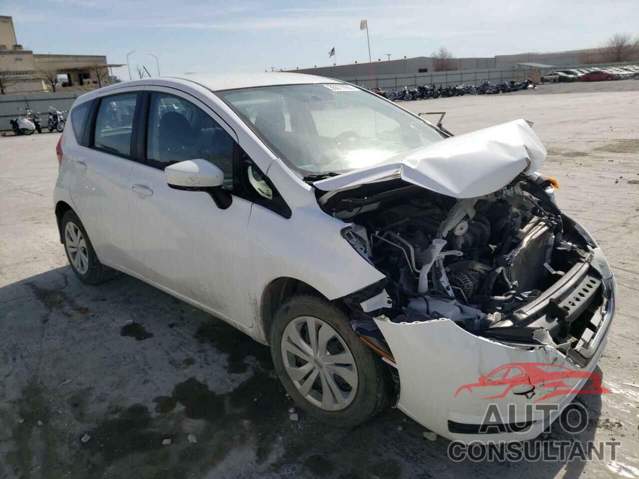 NISSAN VERSA 2019 - 3N1CE2CP5KL360537