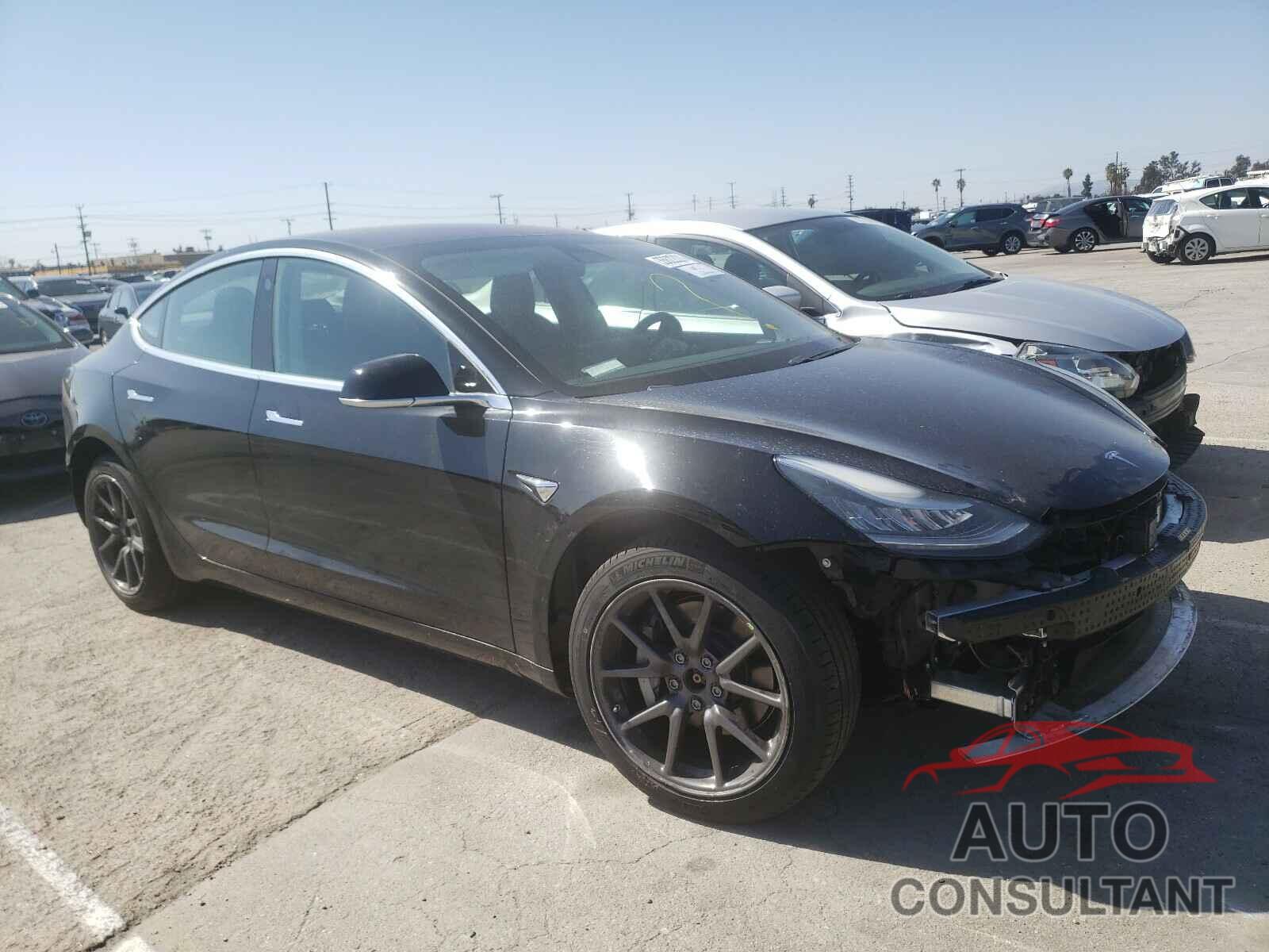 TESLA MODEL 3 2018 - 5YJ3E1EBXJF130823