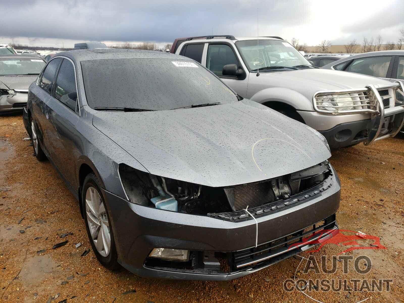 VOLKSWAGEN PASSAT 2018 - 1VWBA7A32JC026703