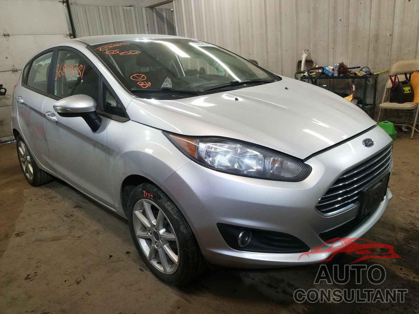 FORD FIESTA 2018 - 3FADP4EJ7JM116399