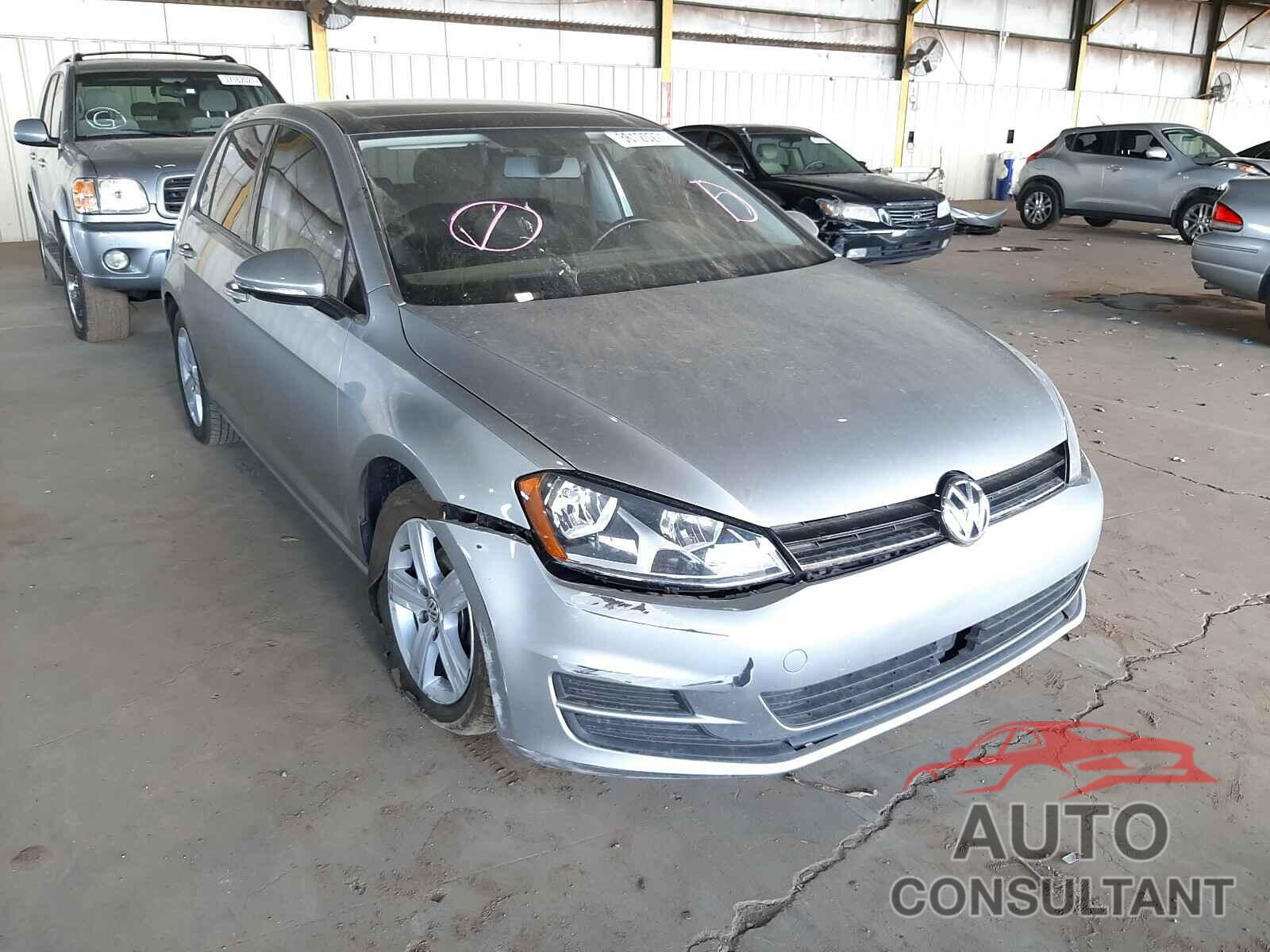 VOLKSWAGEN GOLF 2017 - 3VW217AU4HM071949