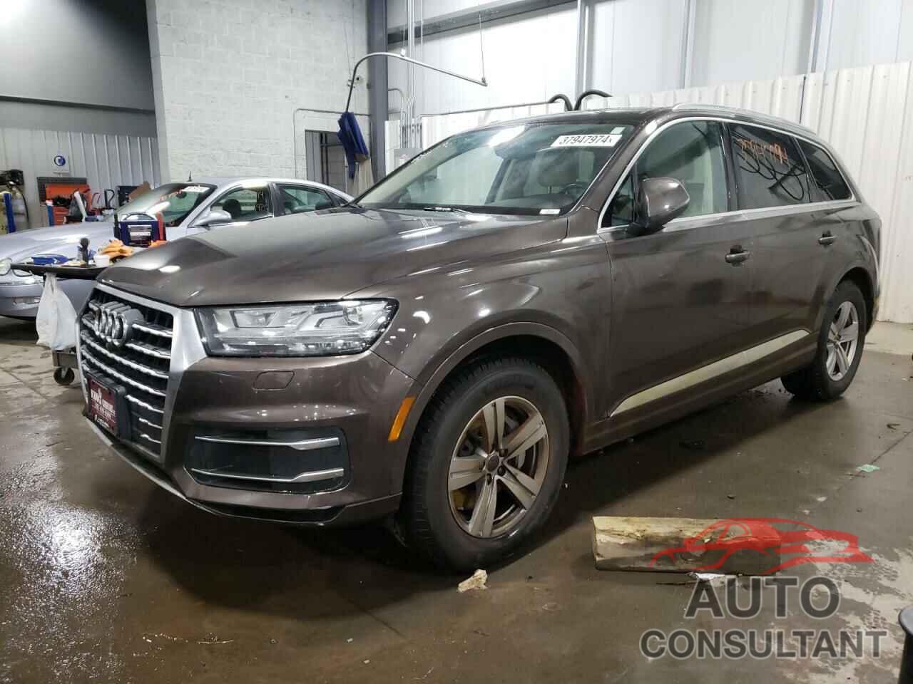 AUDI Q7 2018 - WA1LHAF71JD005986