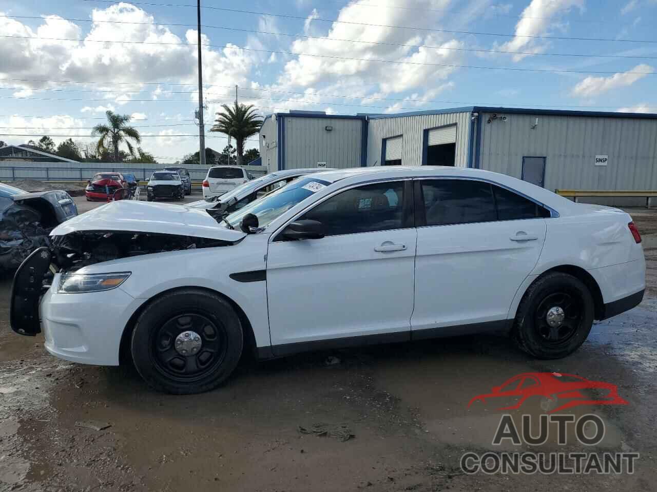 FORD TAURUS 2016 - 1FAHP2L87GG138203