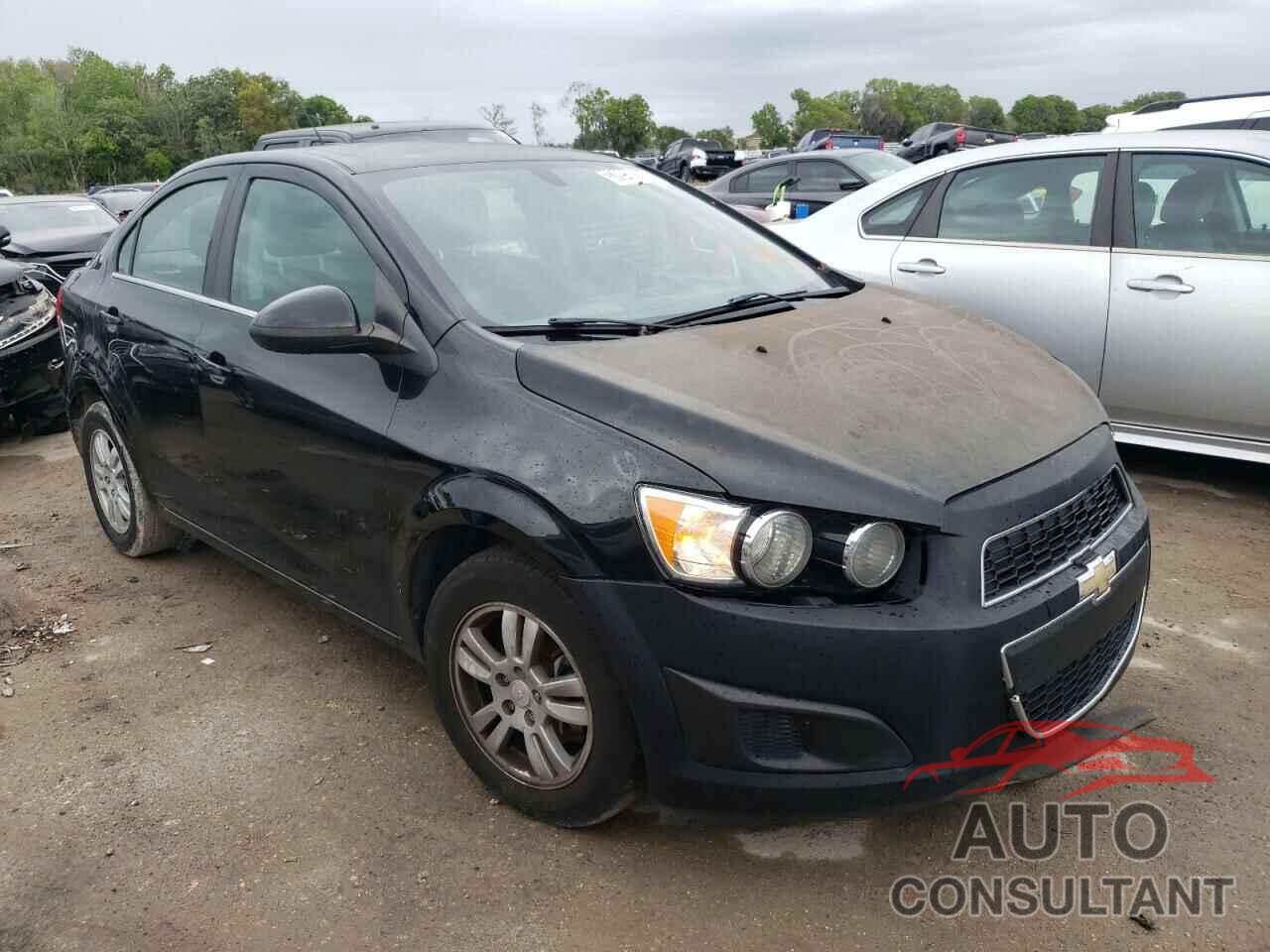 CHEVROLET SONIC 2016 - 1G1JC5SH2G4117019