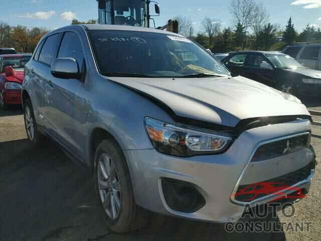 MITSUBISHI OUTLANDER 2015 - 4A4AR3AU0FE026132