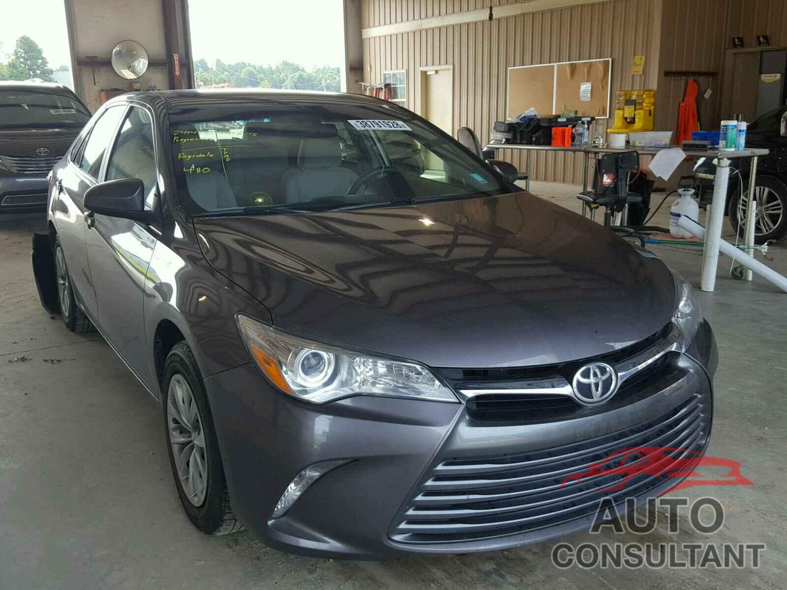 TOYOTA CAMRY 2015 - 4T1BF1FK7FU009247