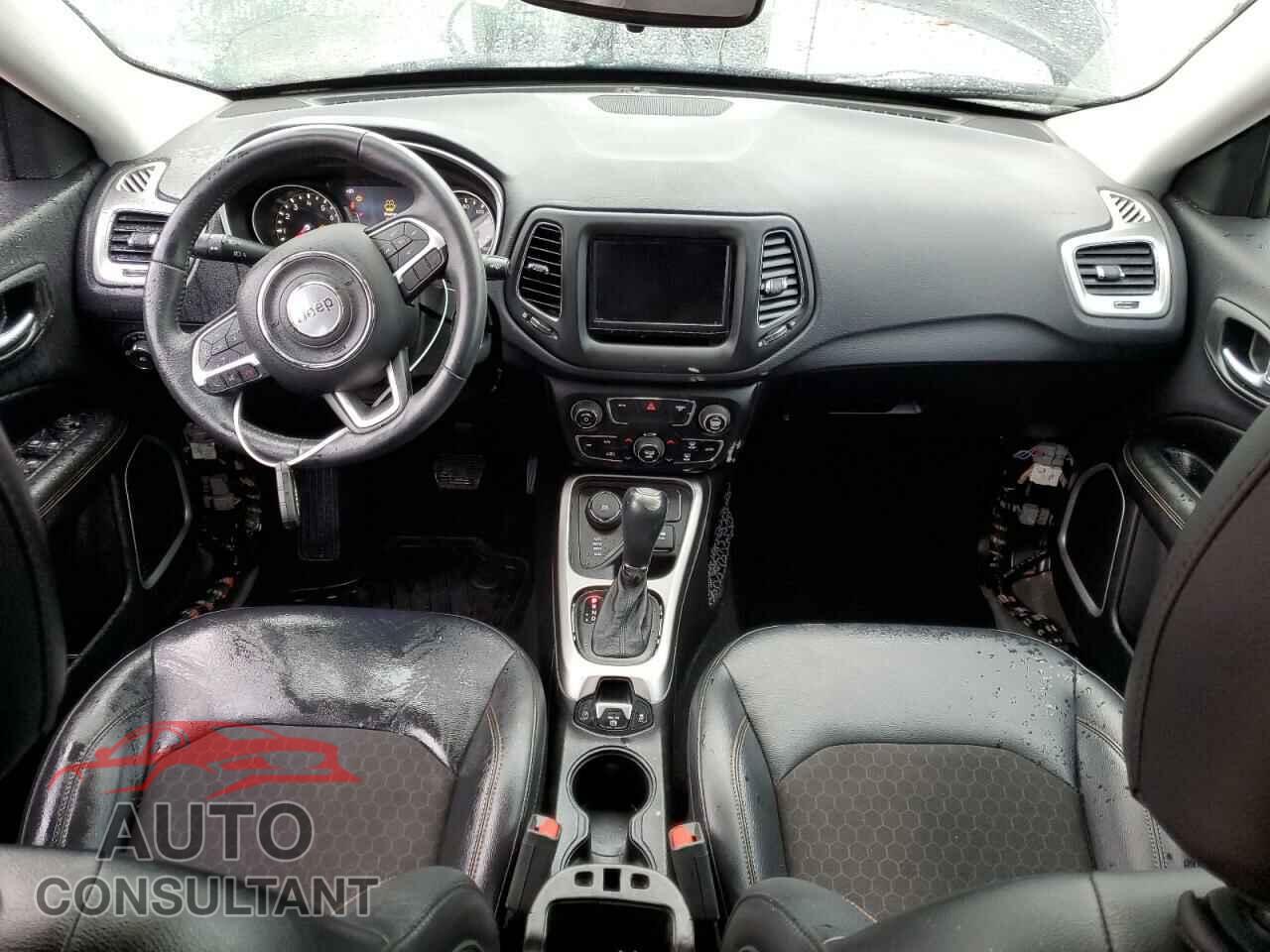 JEEP COMPASS 2017 - 3C4NJDBB6HT679604