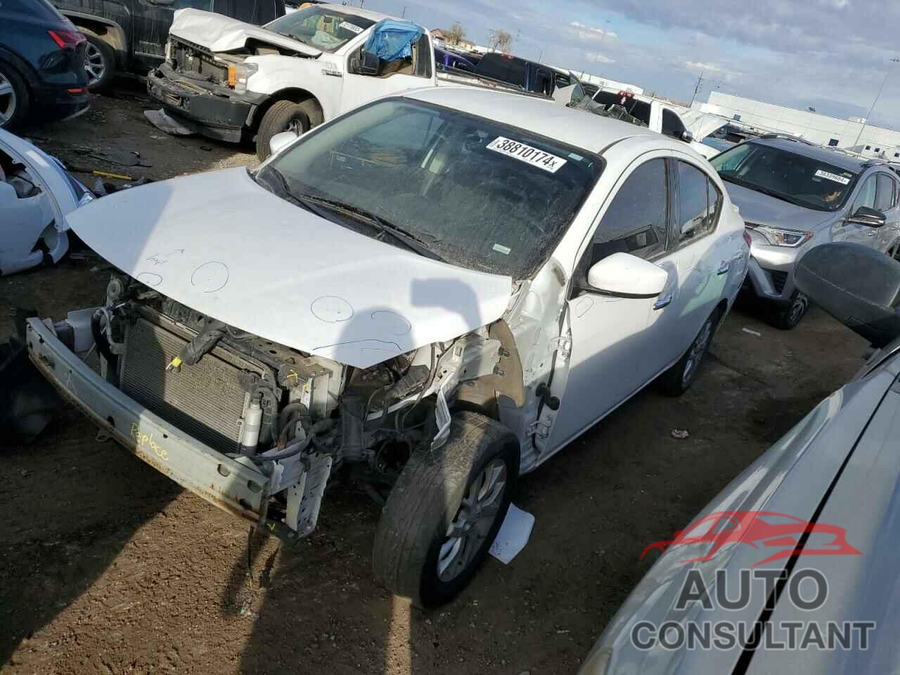 NISSAN VERSA 2018 - 3N1CN7AP2JL845507