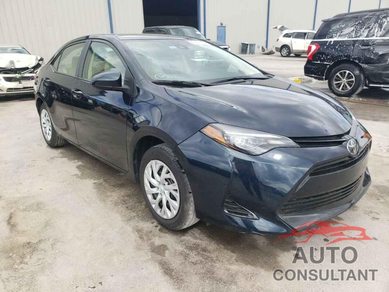 TOYOTA COROLLA 2018 - 5YFBURHE8JP772349