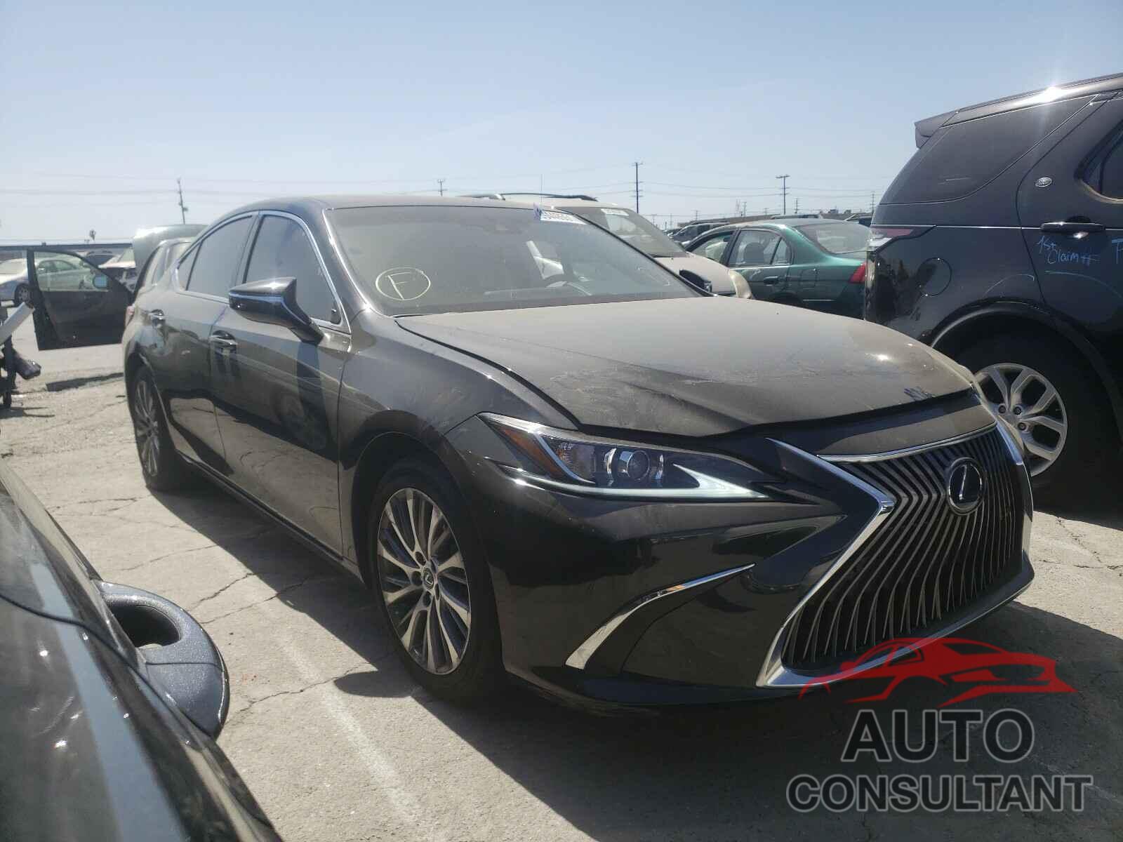 LEXUS ES300 2020 - 58AD21B16LU011514