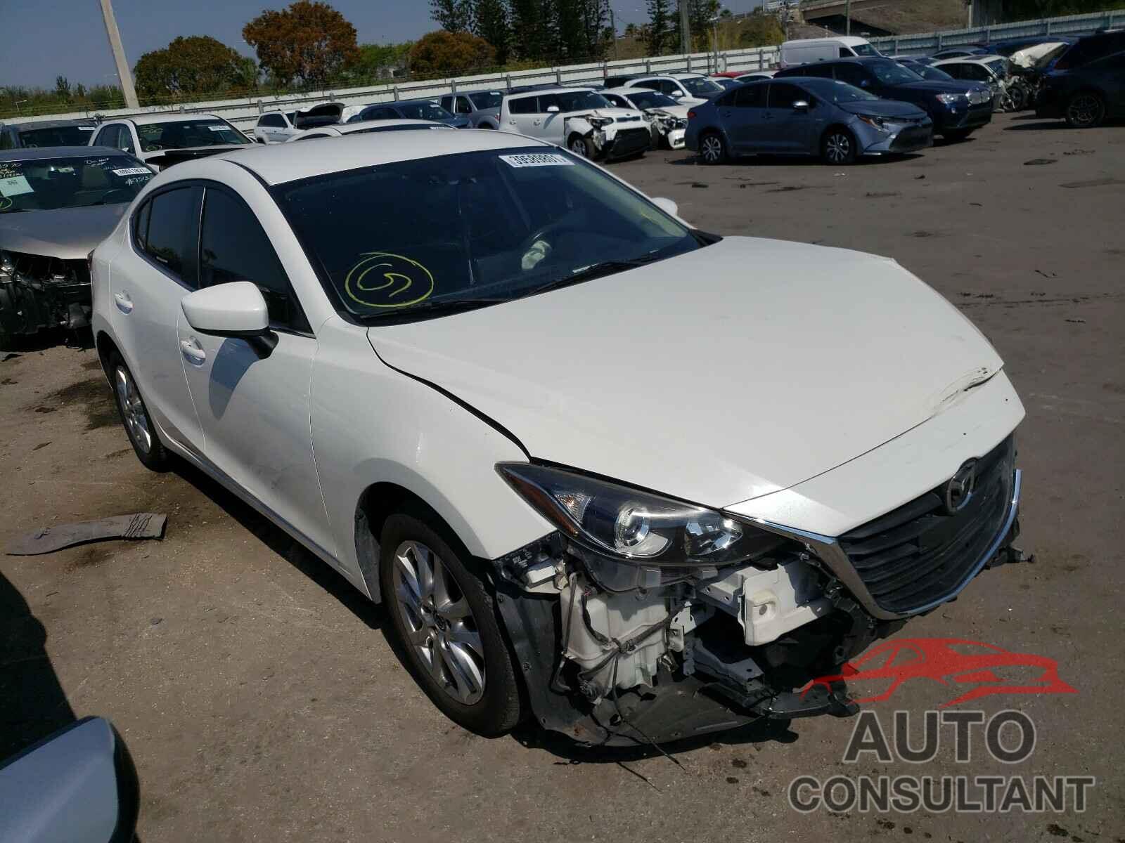 MAZDA 3 2016 - JM1BM1U72G1305658