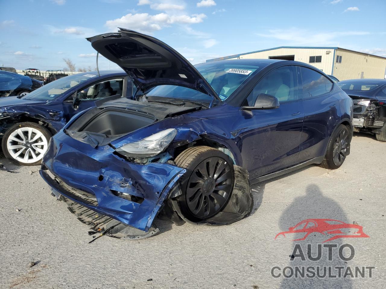 TESLA MODEL Y 2022 - 7SAYGDEF7NF520582