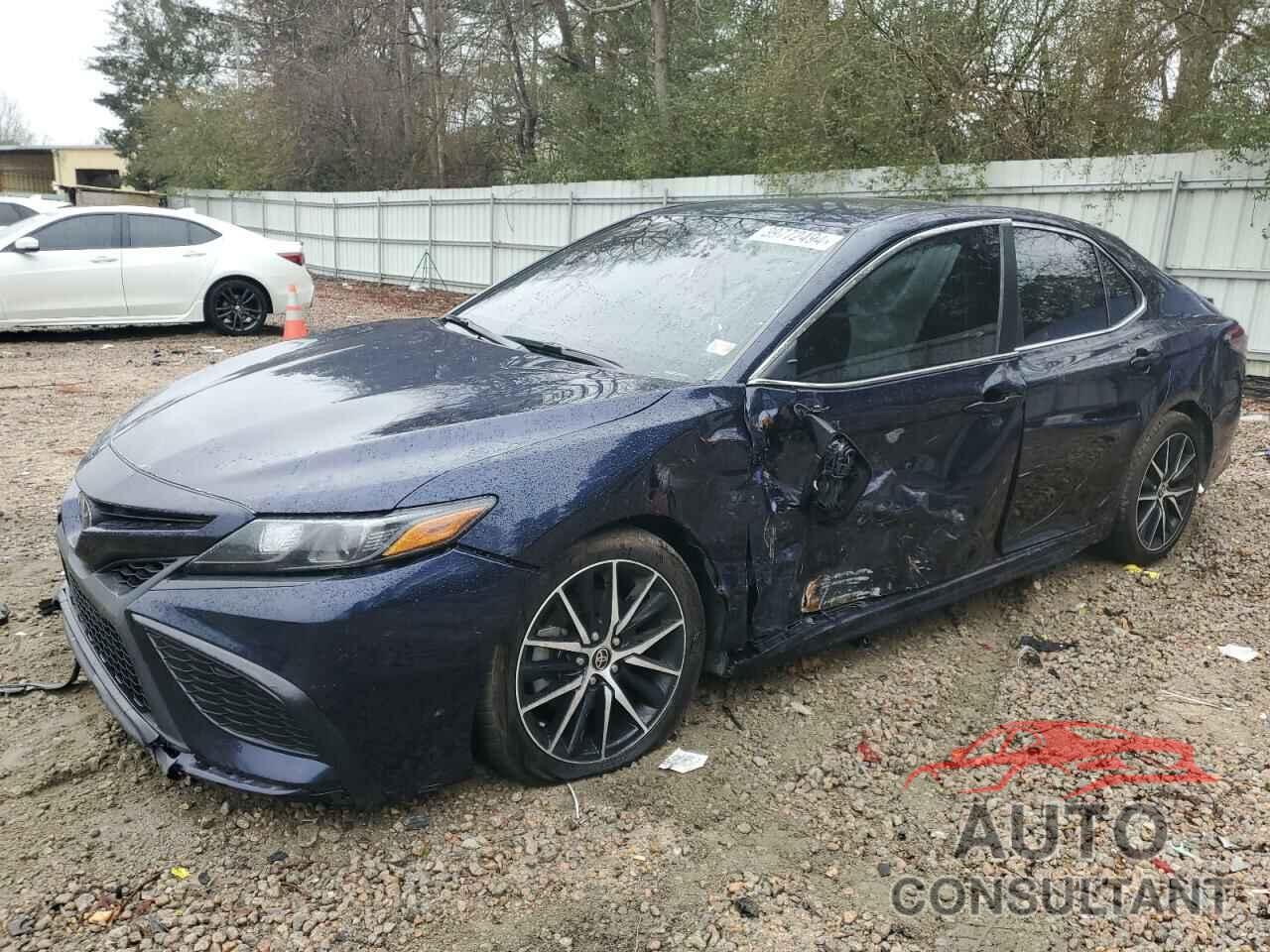 TOYOTA CAMRY 2021 - 4T1G11AKXMU479720