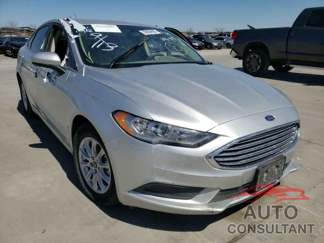 FORD FUSION 2018 - 3FA6P0G72JR211281