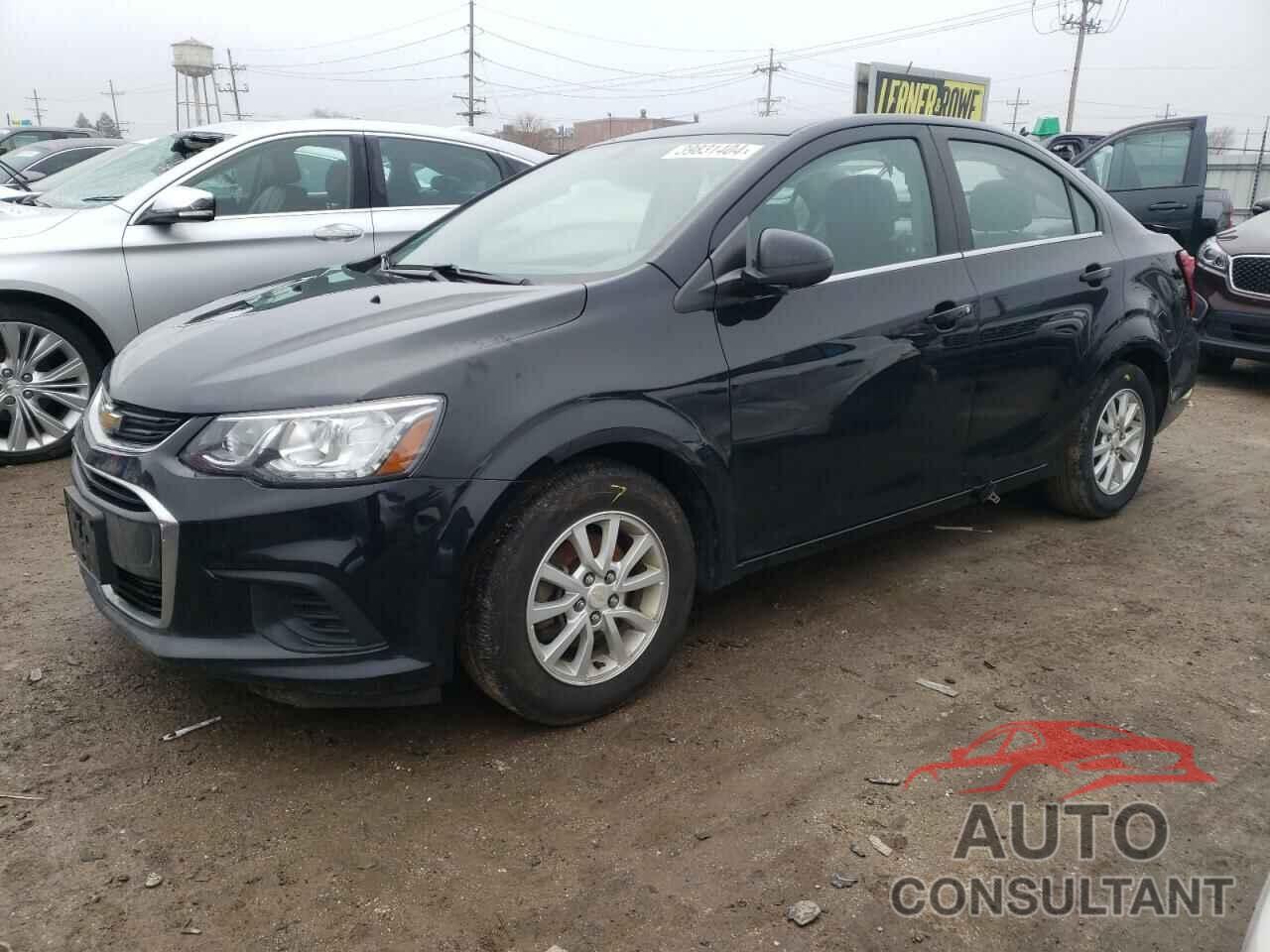 CHEVROLET SONIC 2018 - 1G1JD5SH3J4115140