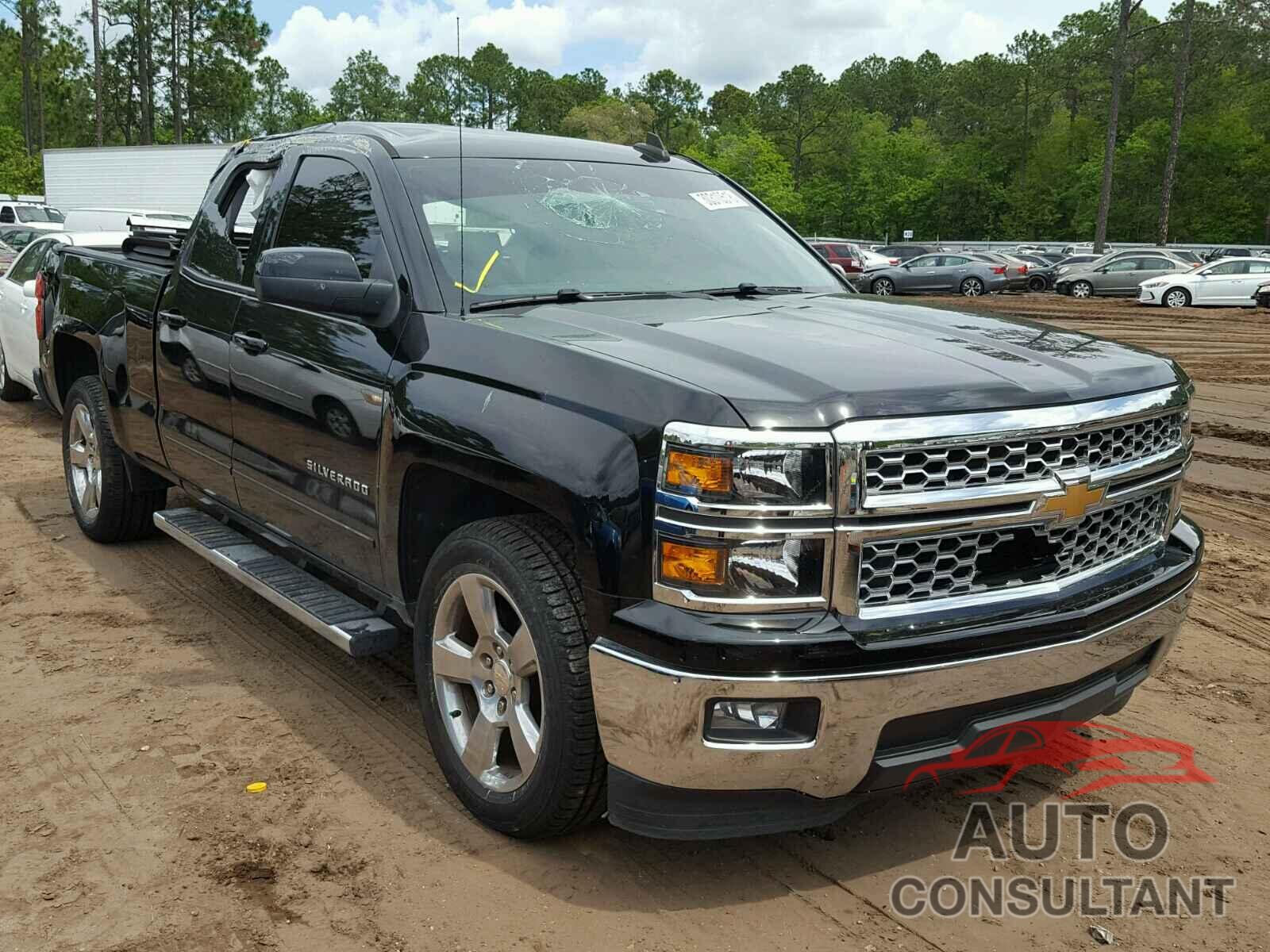 CHEVROLET SILVERADO 2015 - 1GCRCREC5FZ282615