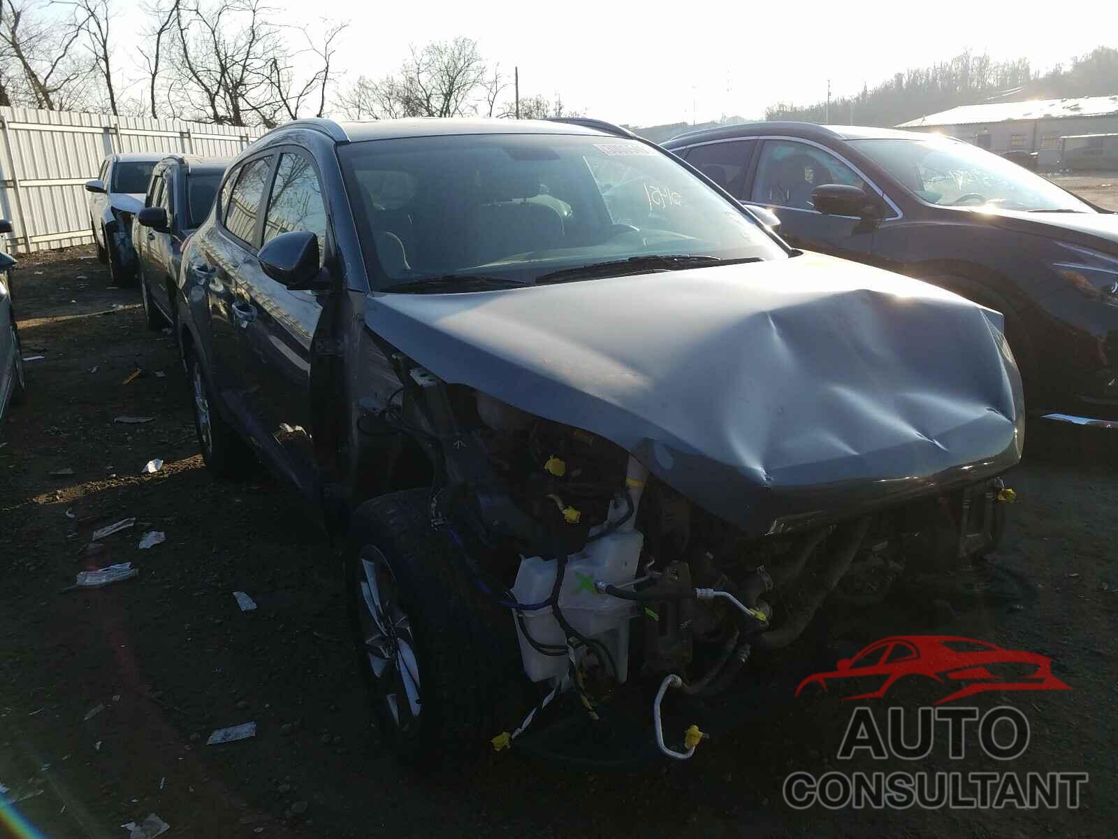 HYUNDAI TUCSON 2018 - KM8J3CA40JU601235