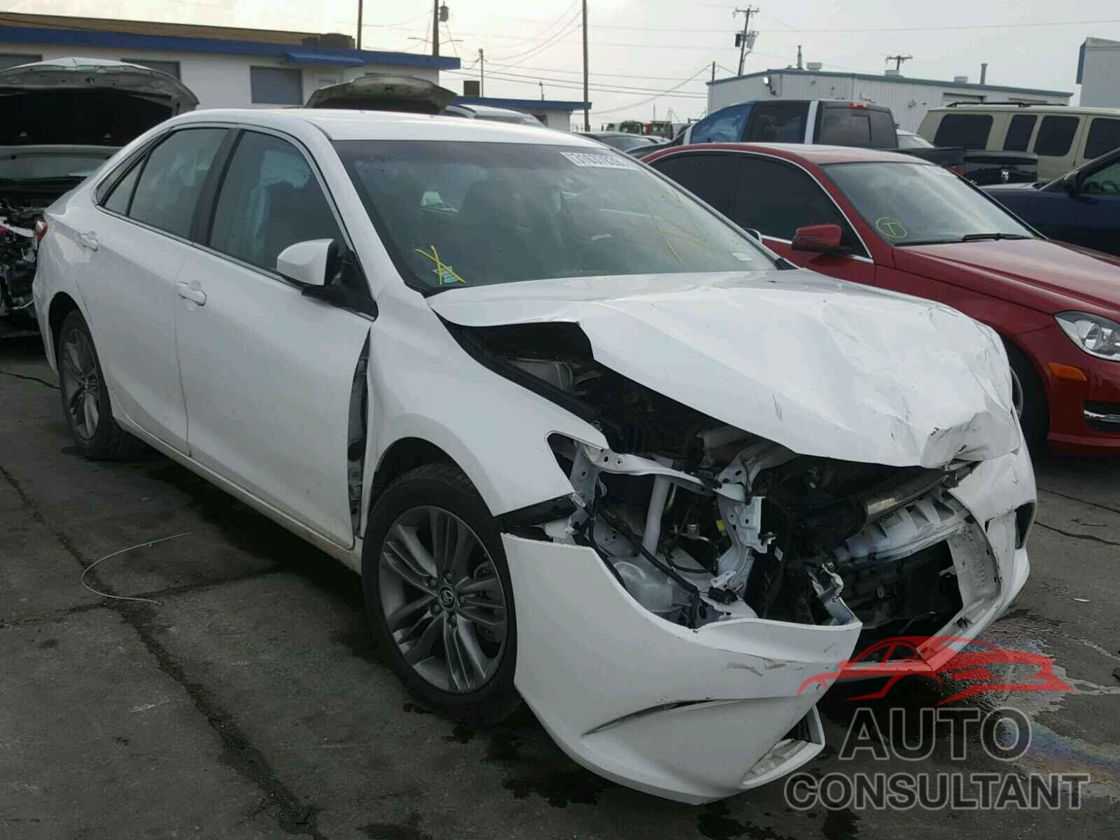 TOYOTA CAMRY 2015 - 4T1BF1FK9FU069787