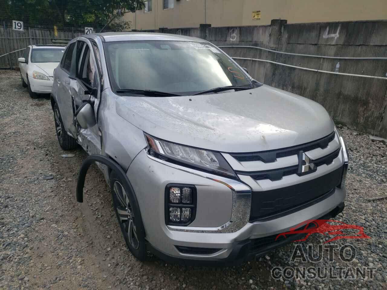 MITSUBISHI OUTLANDER 2021 - JA4APUAU6MU036034