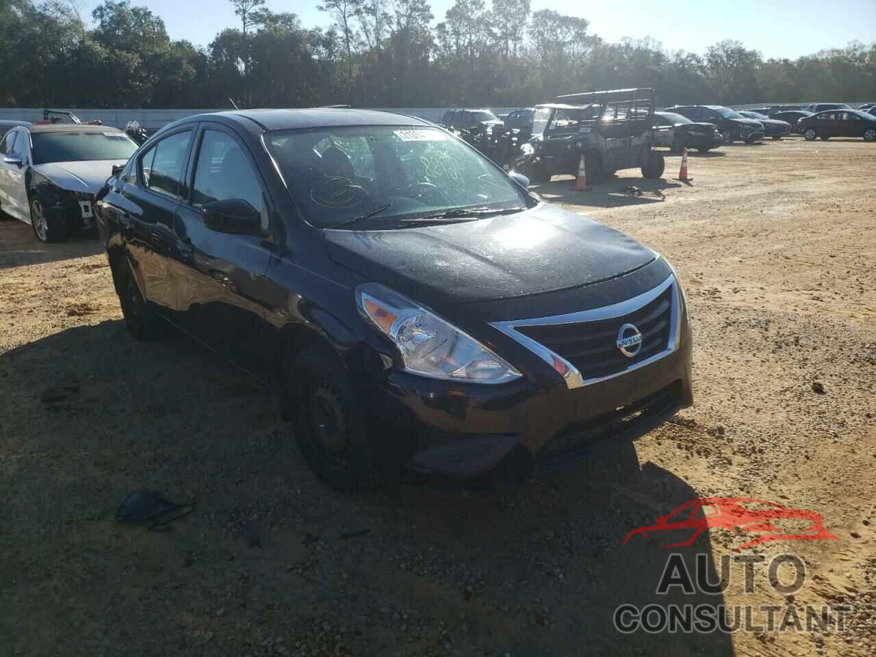 NISSAN VERSA 2018 - 3N1CN7AP4JL810788