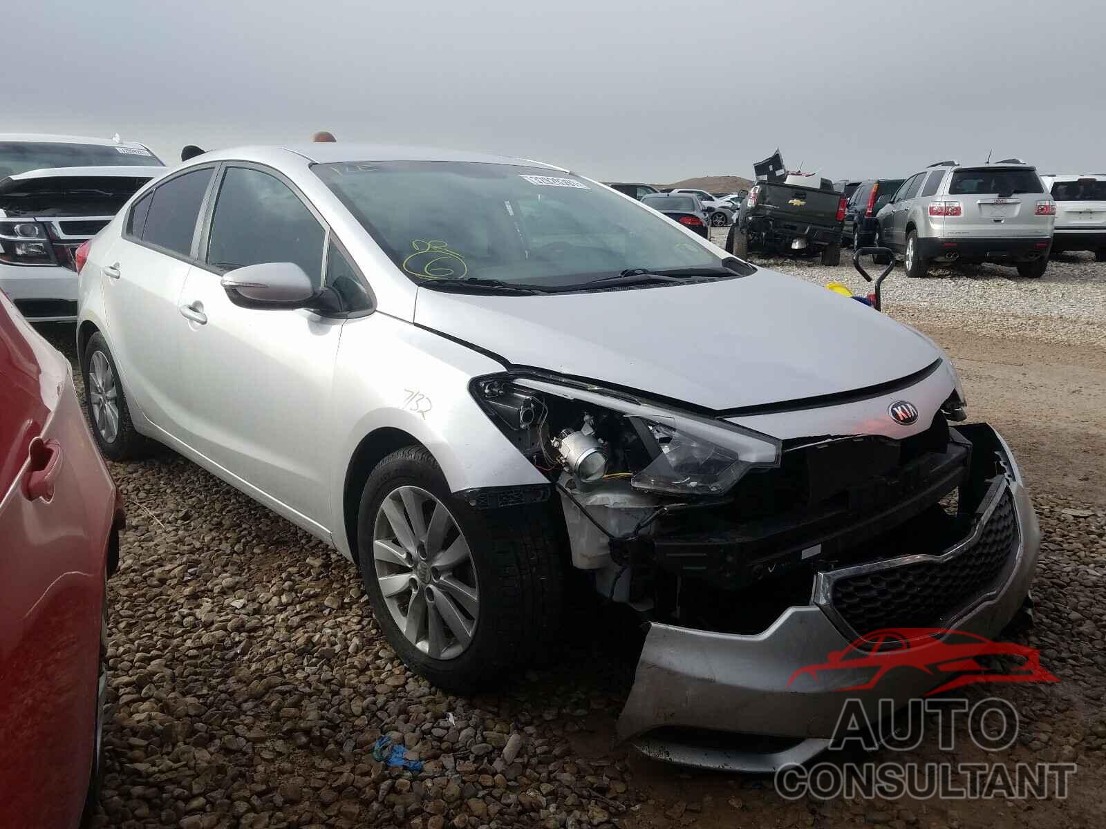KIA FORTE 2016 - KNAFX4A68G5554736