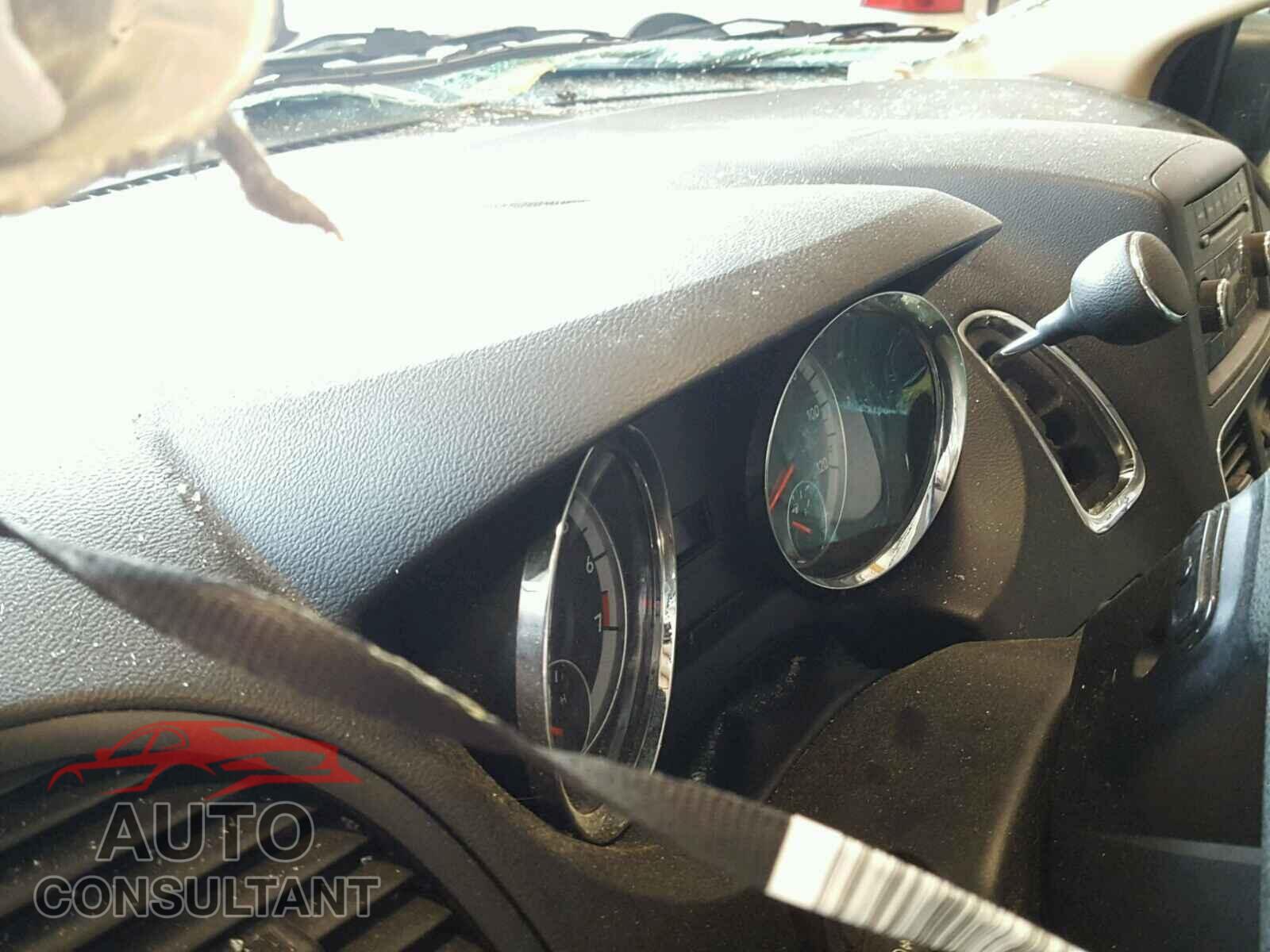 DODGE CARAVAN 2015 - 2C4RDGBGXFR710147