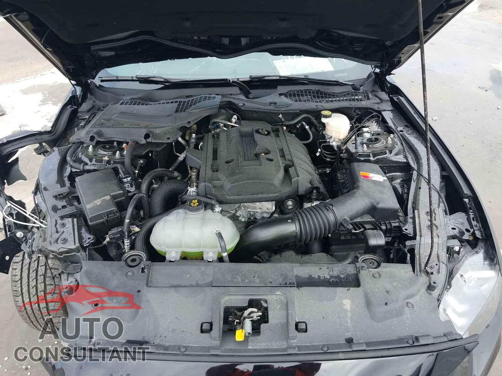FORD MUSTANG 2020 - 1FA6P8TH8L5157892