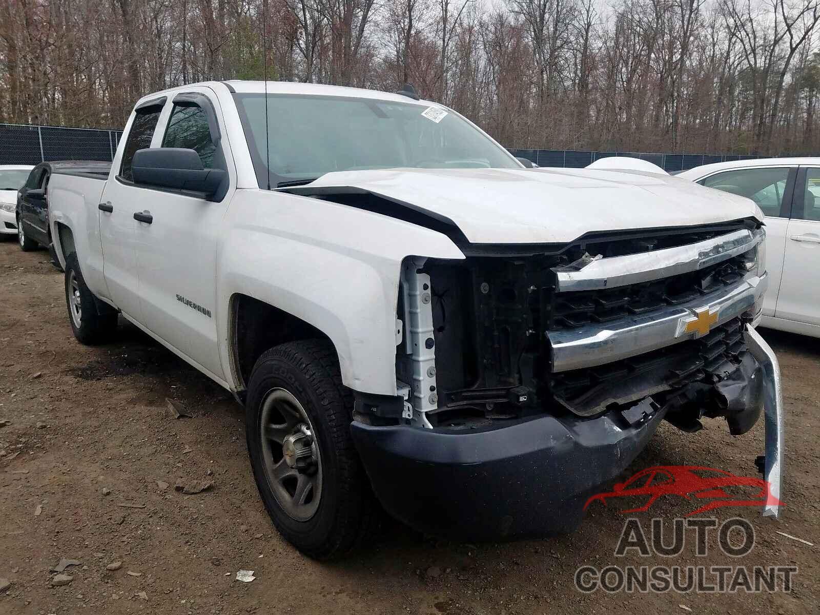 CHEVROLET SILVERADO 2017 - 7FARW2H58JE103532