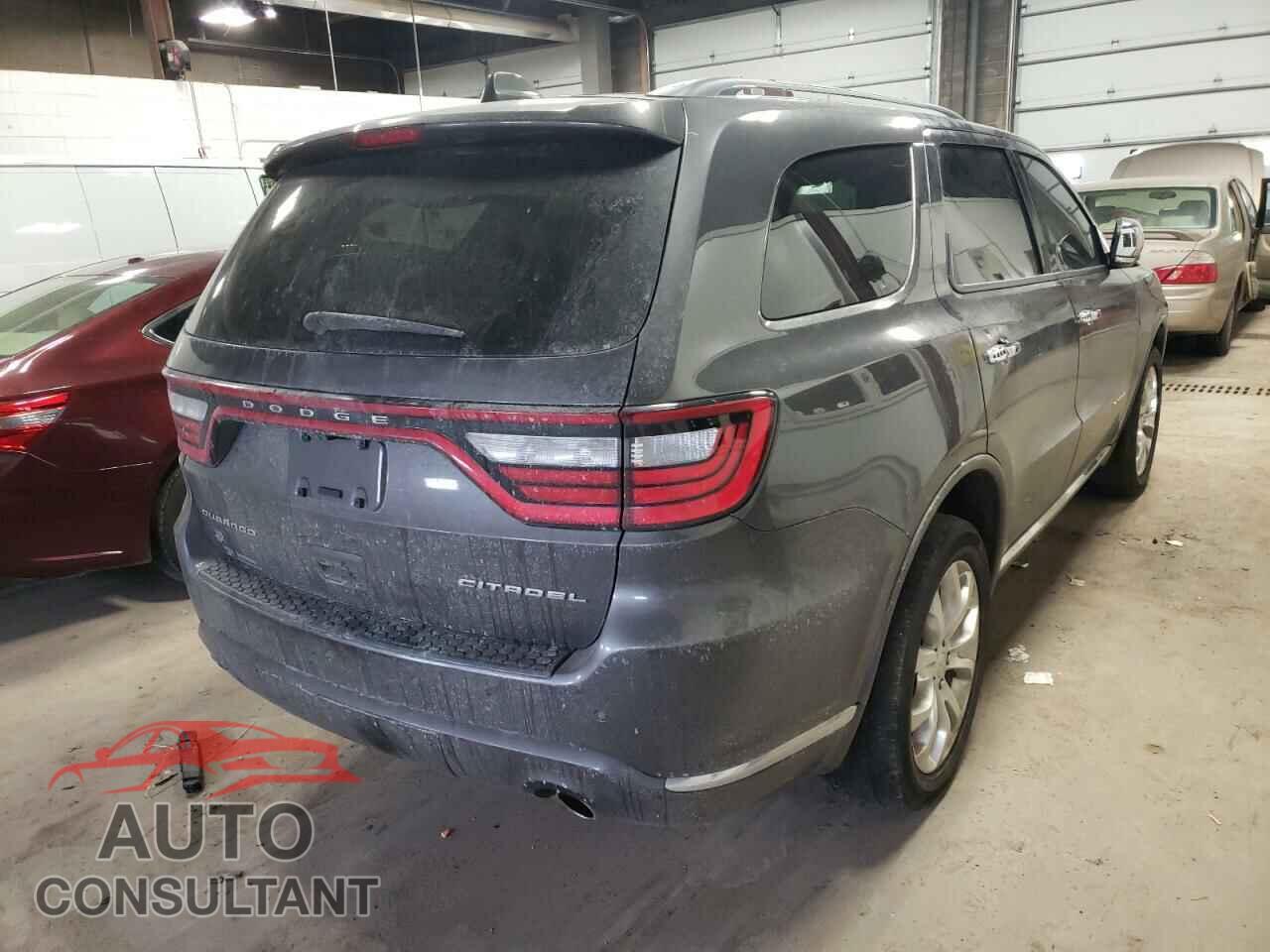 DODGE DURANGO 2018 - 1C4RDJEG4JC497917