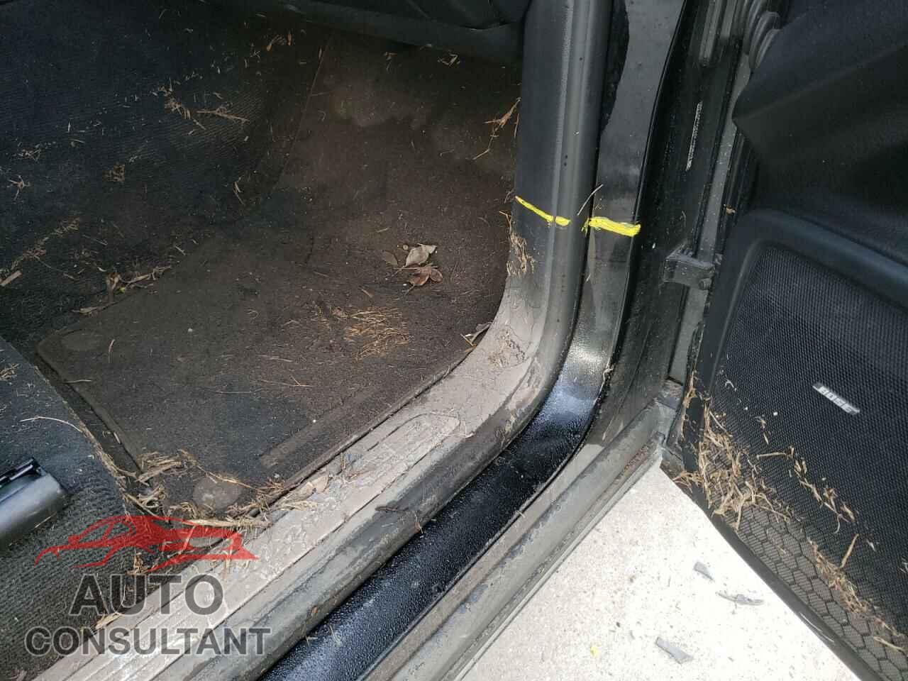 PORSCHE CAYENNE 2016 - WP1AA2A2XGLA00849