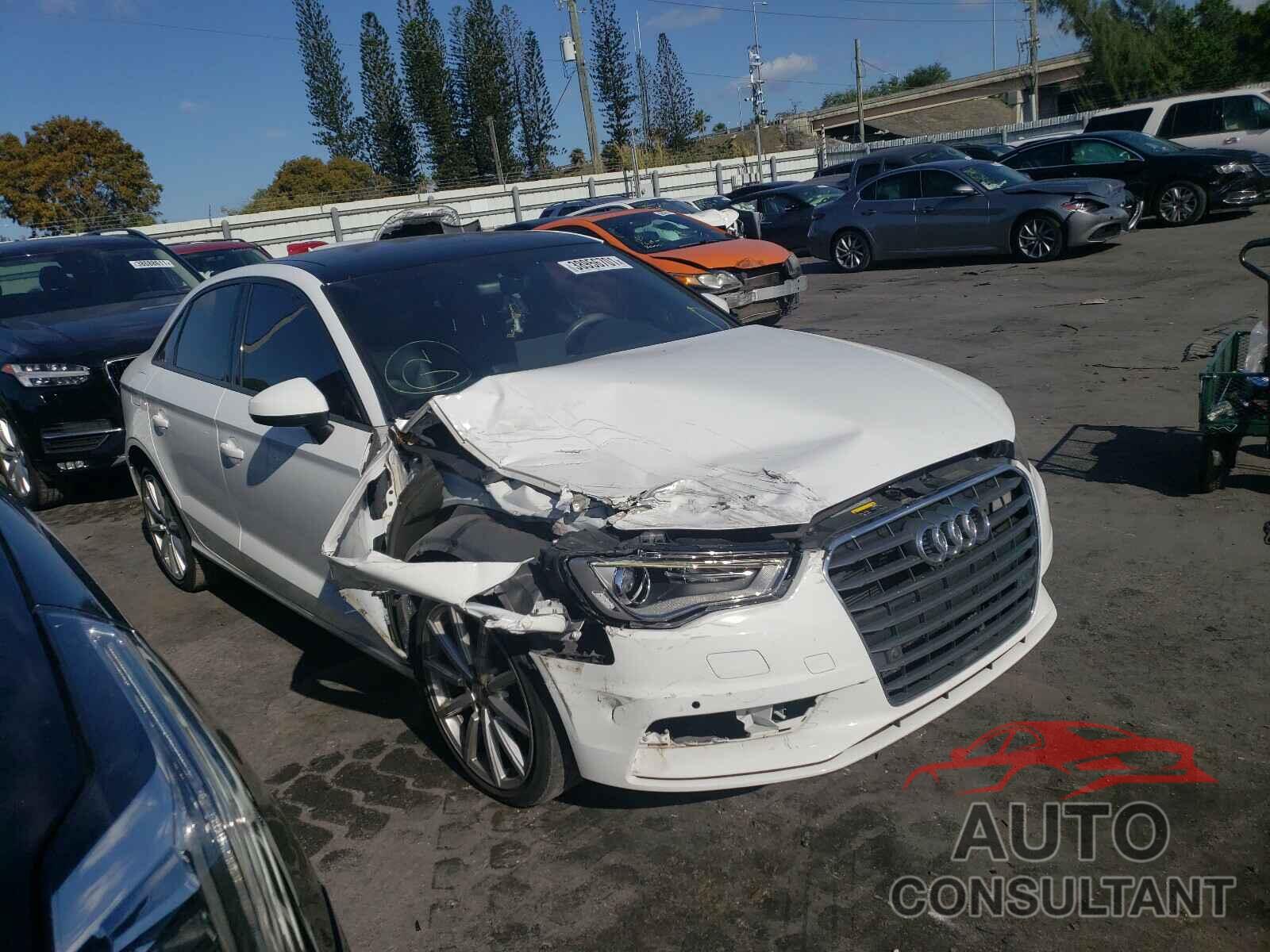 AUDI A3 2016 - WAUA7GFF8G1098636